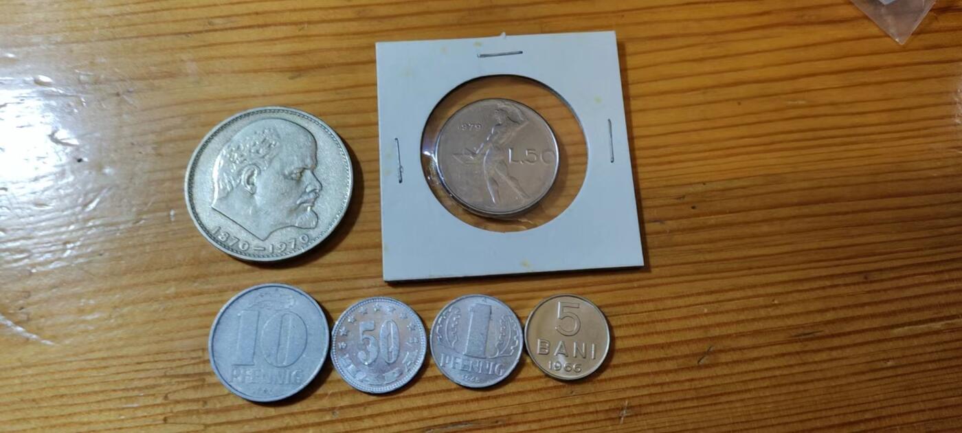 5.11章牌杂件拍卖 欧洲杂币一组