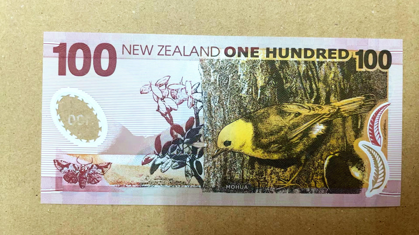 【Blue Auction】✨世界纸币精拍第473期【精】 新西兰 100元 塑料钞 全新UNC