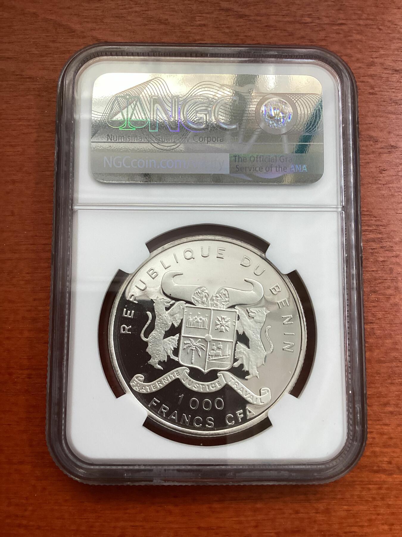长老汇龙年精选第四场 (1992) 贝宁挽救国家1000法郎精制银币，NGC PF69UC，唯二冠军分，发行量1000枚