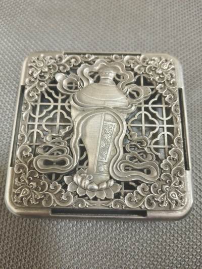 银币-章牌 -杂项换藏清货 - 欧洲 白铜熏香盒 尺寸87毫米 厚度20.5毫米