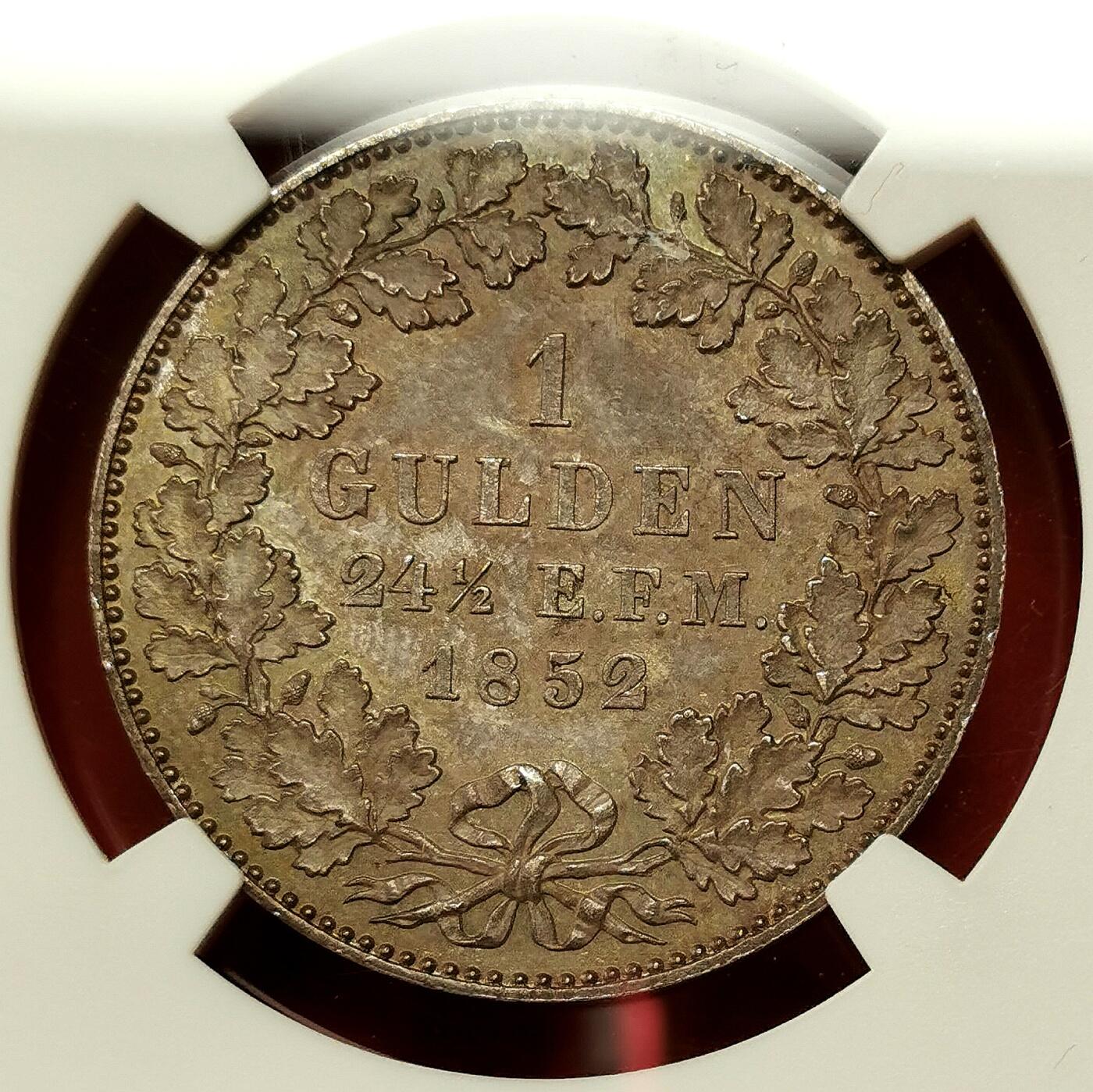 凡希社世界钱币微拍第二百六十八期 1852A德国普治霍亨索伦威廉四世洋葱头古尔登NGC-MS63，一年型，传世灰彩！