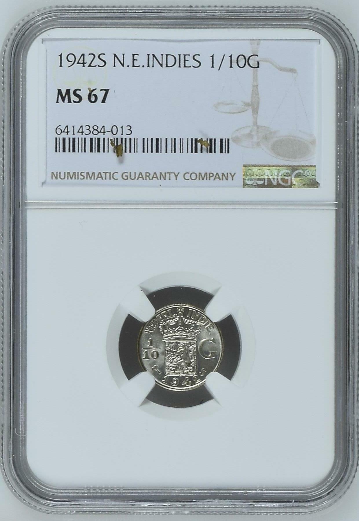 长老汇龙年精选第四场 1942S 荷属东印度群岛1/10盾银币，NGC MS67分，15枚冠军分之一