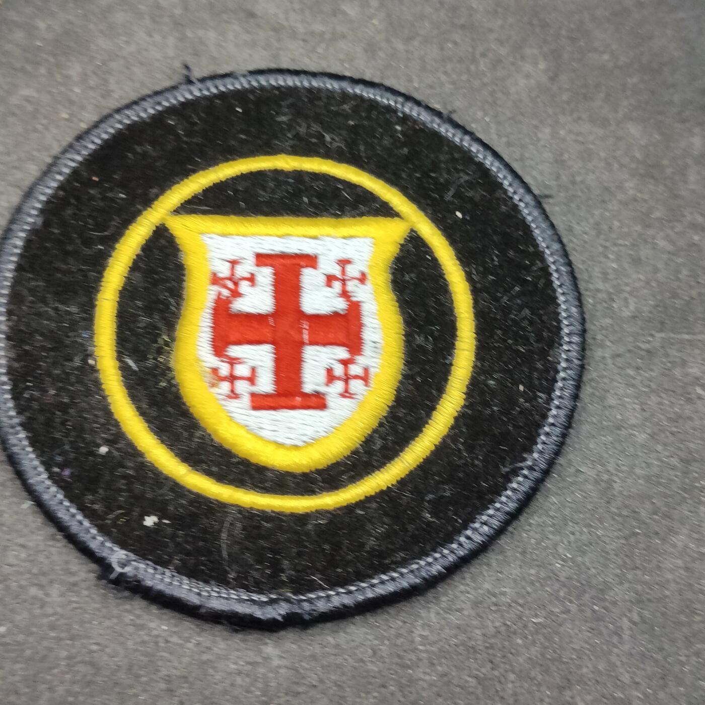 全场0元起拍 第156期 咸鱼国勋章拍卖专场 5月15日（周三）下午6：00开始 梵蒂冈教皇国聖墓骑士团臂章