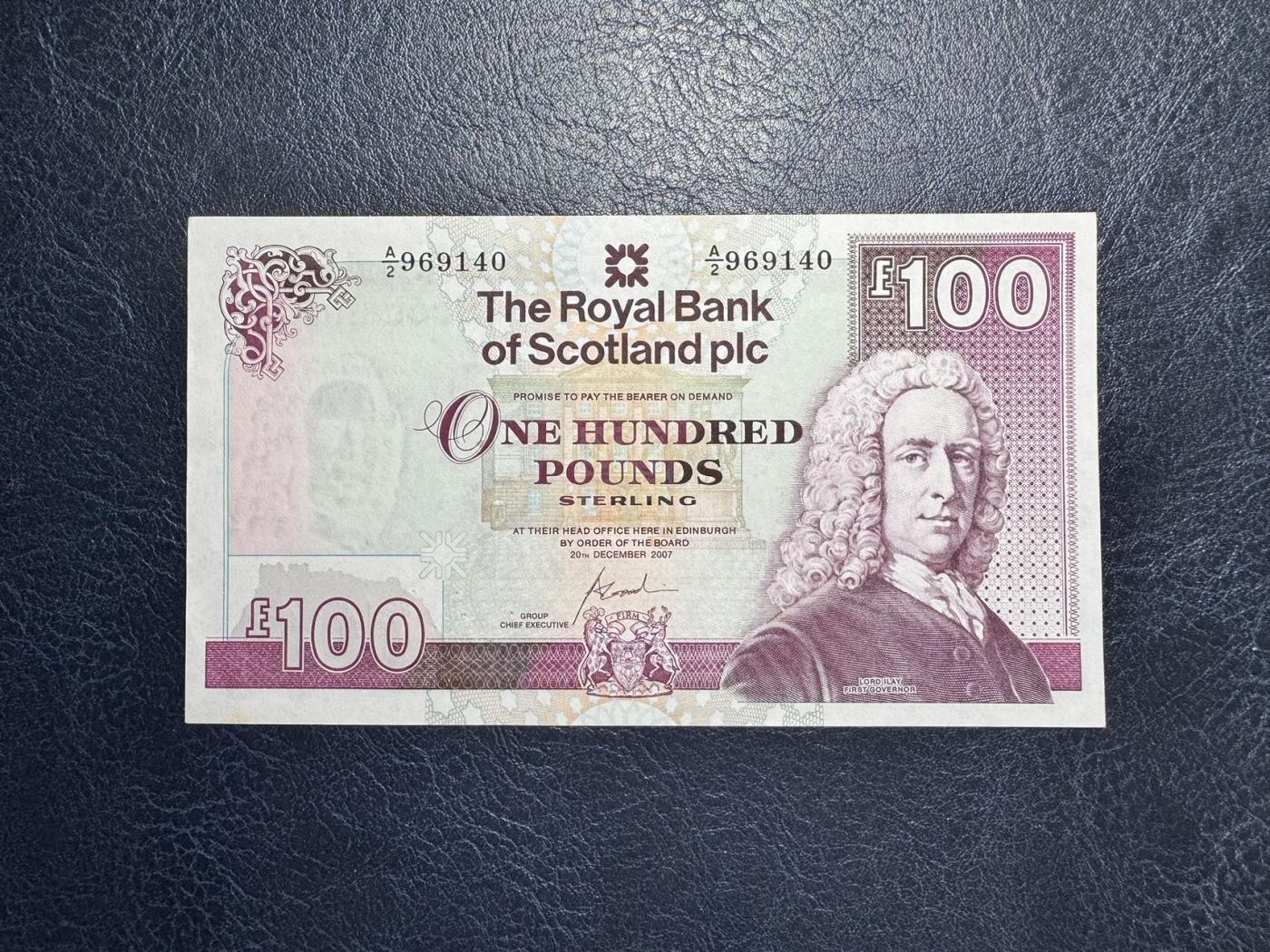 收藏联盟Quantum Auction 第345期拍卖  苏格兰皇家银行2007年100镑 品相UNC- 有针孔和黄斑  大票幅