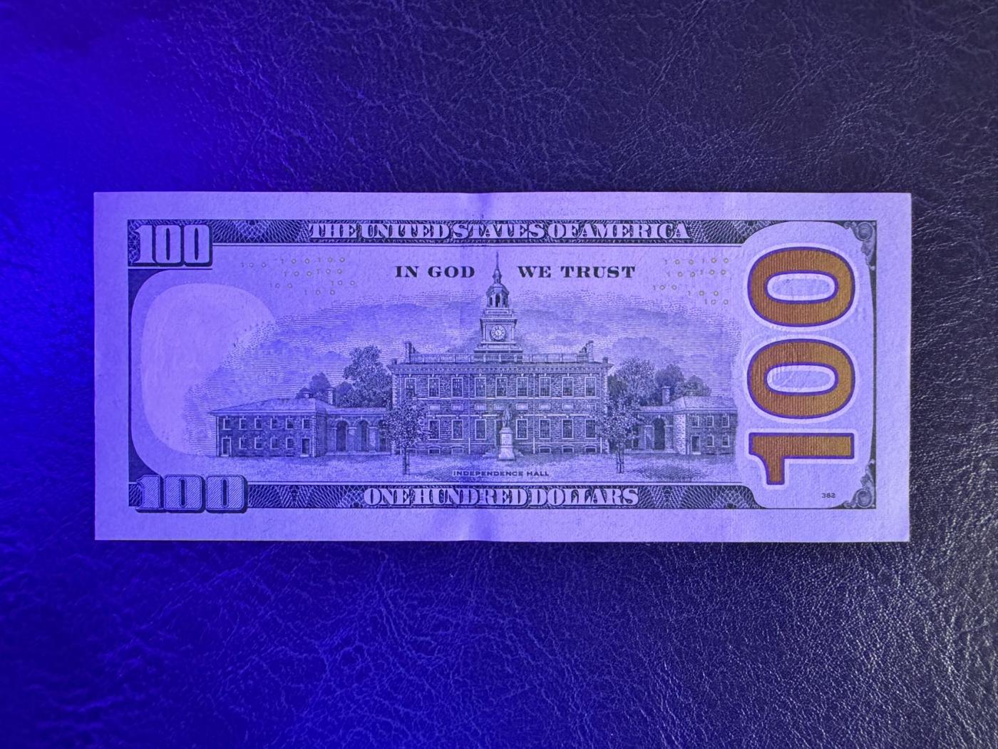 收藏联盟Quantum Auction 第345期拍卖  美国联邦储备2017年100元豹子号999 品相UNC 号码无457
