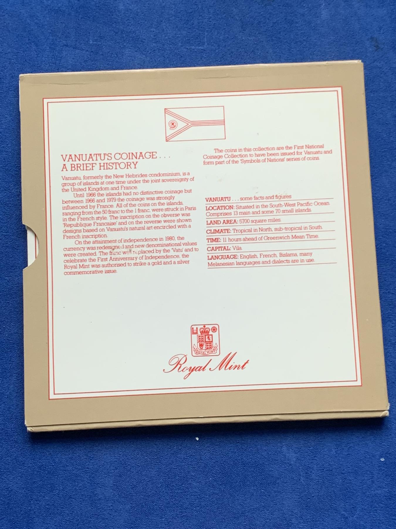 《竞宝斋》第267场- 周日，周一  2场连拍 （全场包邮） 瓦鲁图1983英皇厂官方套币