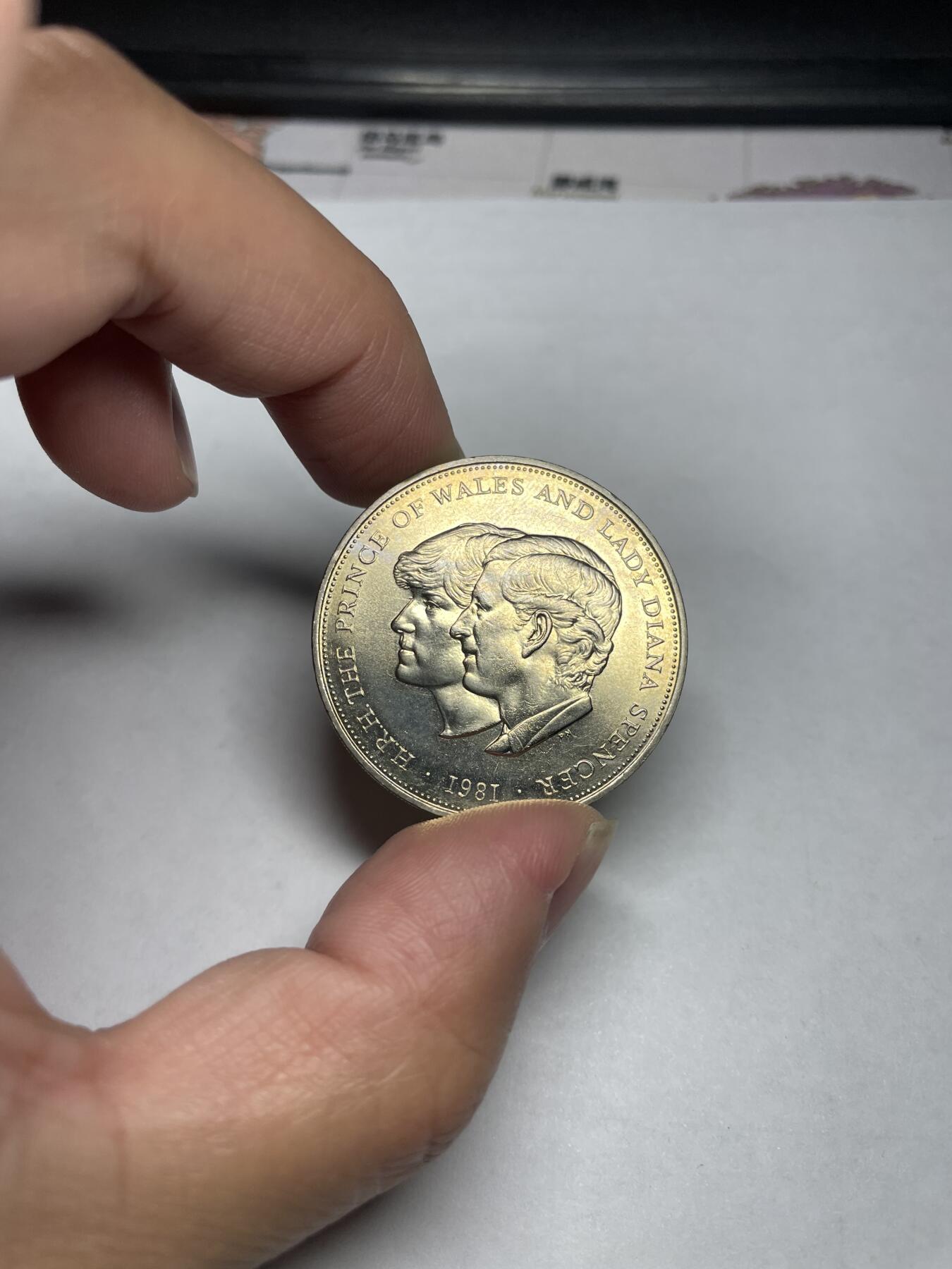 2024年集古藏今外币拍卖第六期-第9场—（总第59拍） 1981年英国克朗纪念币