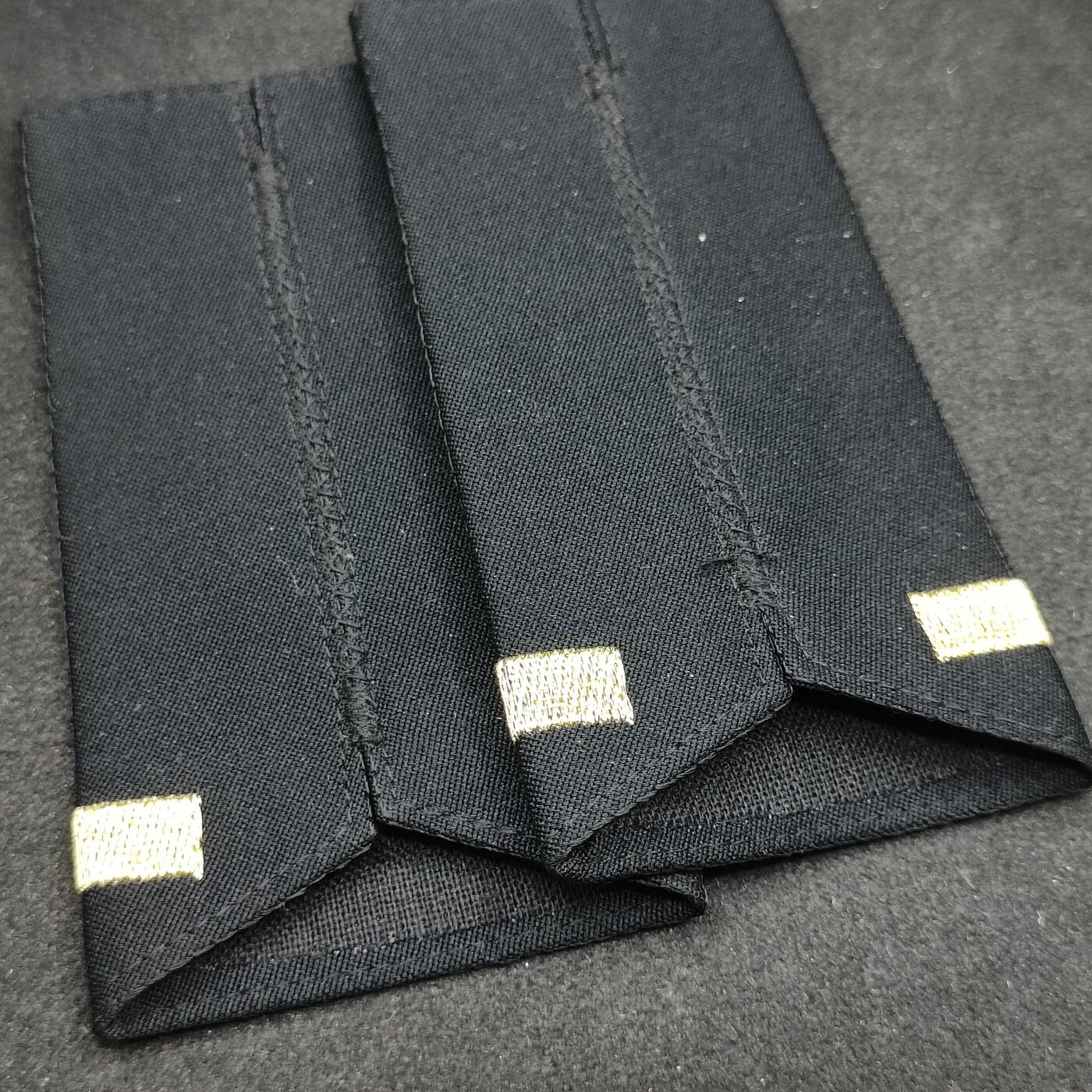 全场0元起拍 第156期 咸鱼国勋章拍卖专场 5月15日（周三）下午6：00开始 日本海自肩章一对