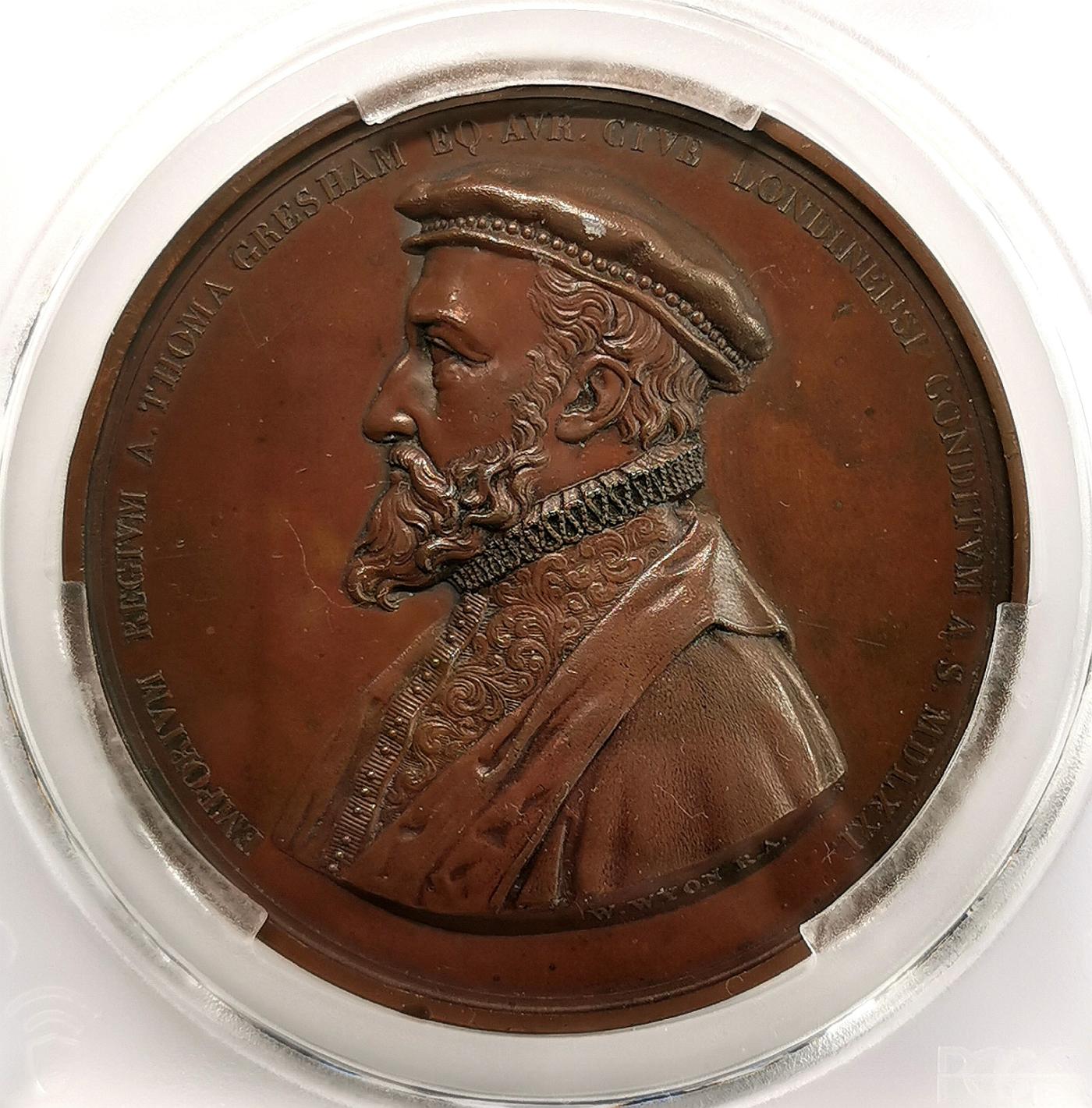 凡希社世界钱币微拍第二百六十八期 1844英国皇家伦敦交易所大型纪念铜章PCGS-SP63，章面为“劣币驱逐良币”理论的创立者—托马斯格雷欣，章背以交易所建筑为背景的维多利亚雕像。威廉怀恩雕模设计，铜色古朴，稀见品种！