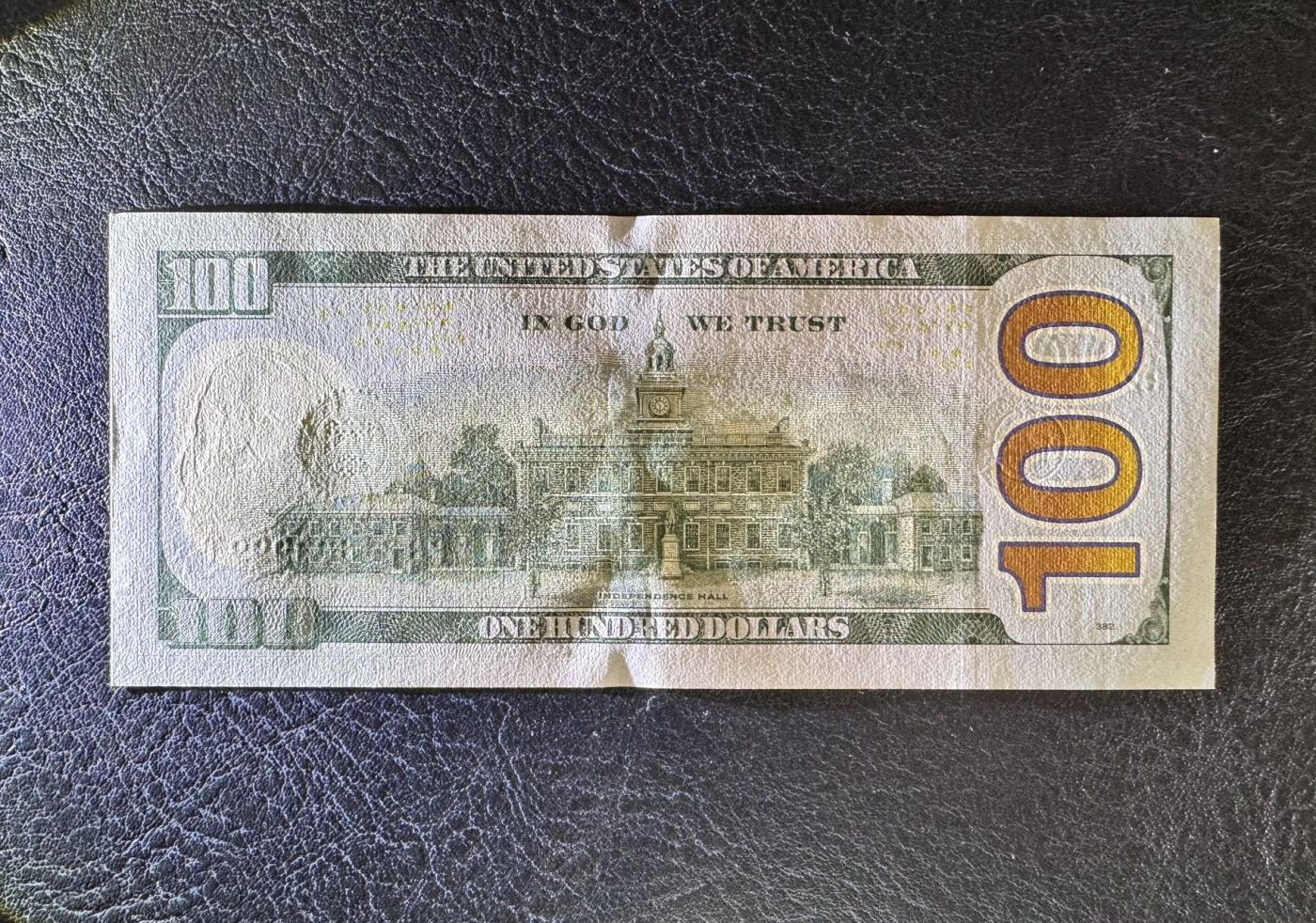 收藏联盟Quantum Auction 第345期拍卖  美国联邦储备2017年100元豹子号999 品相UNC 号码无457
