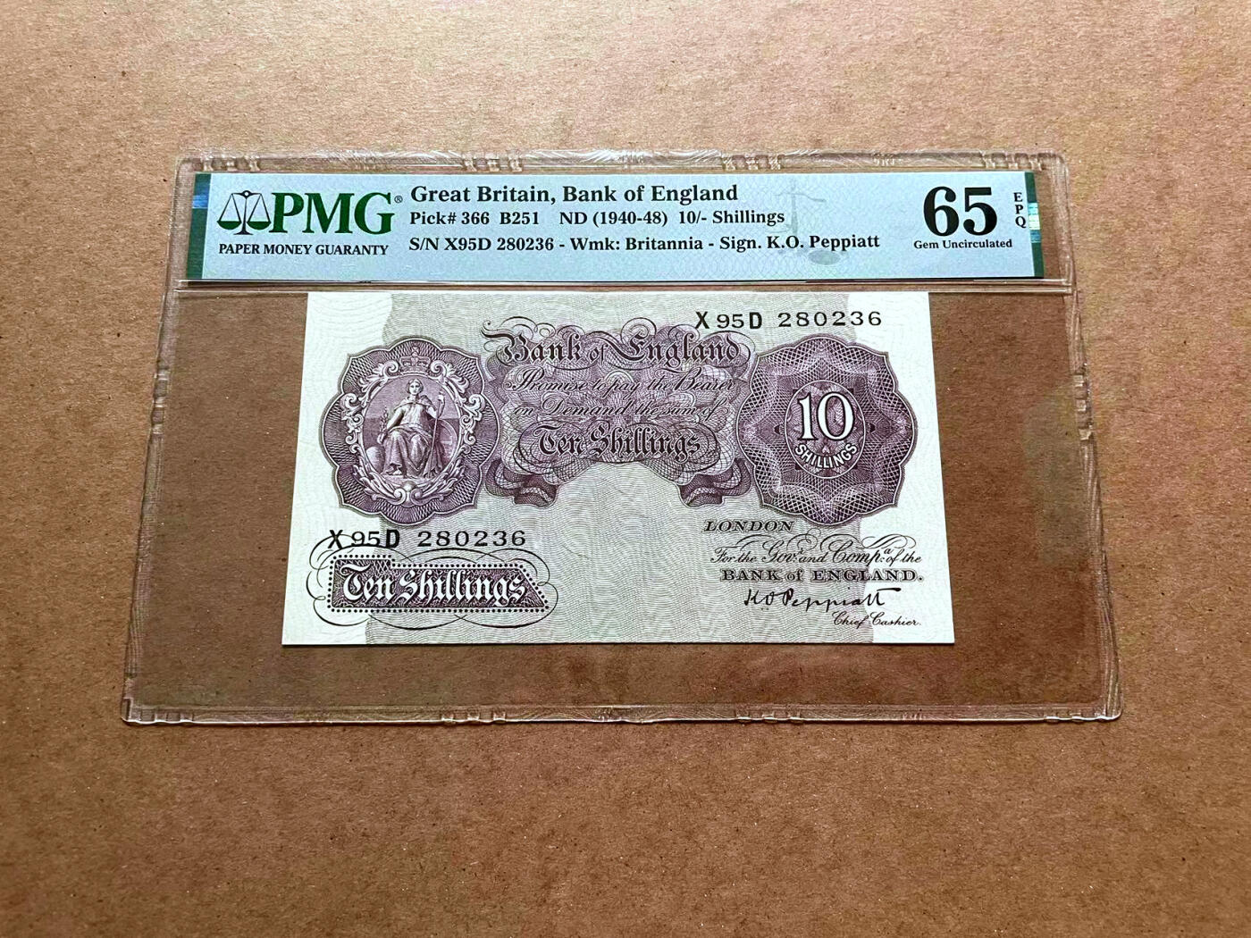 【Blue Auction】✨世界纸币精拍第475期【精】 【无47】英国 A序列 1940-48年10先令 紫色版 PMG65EPQ 