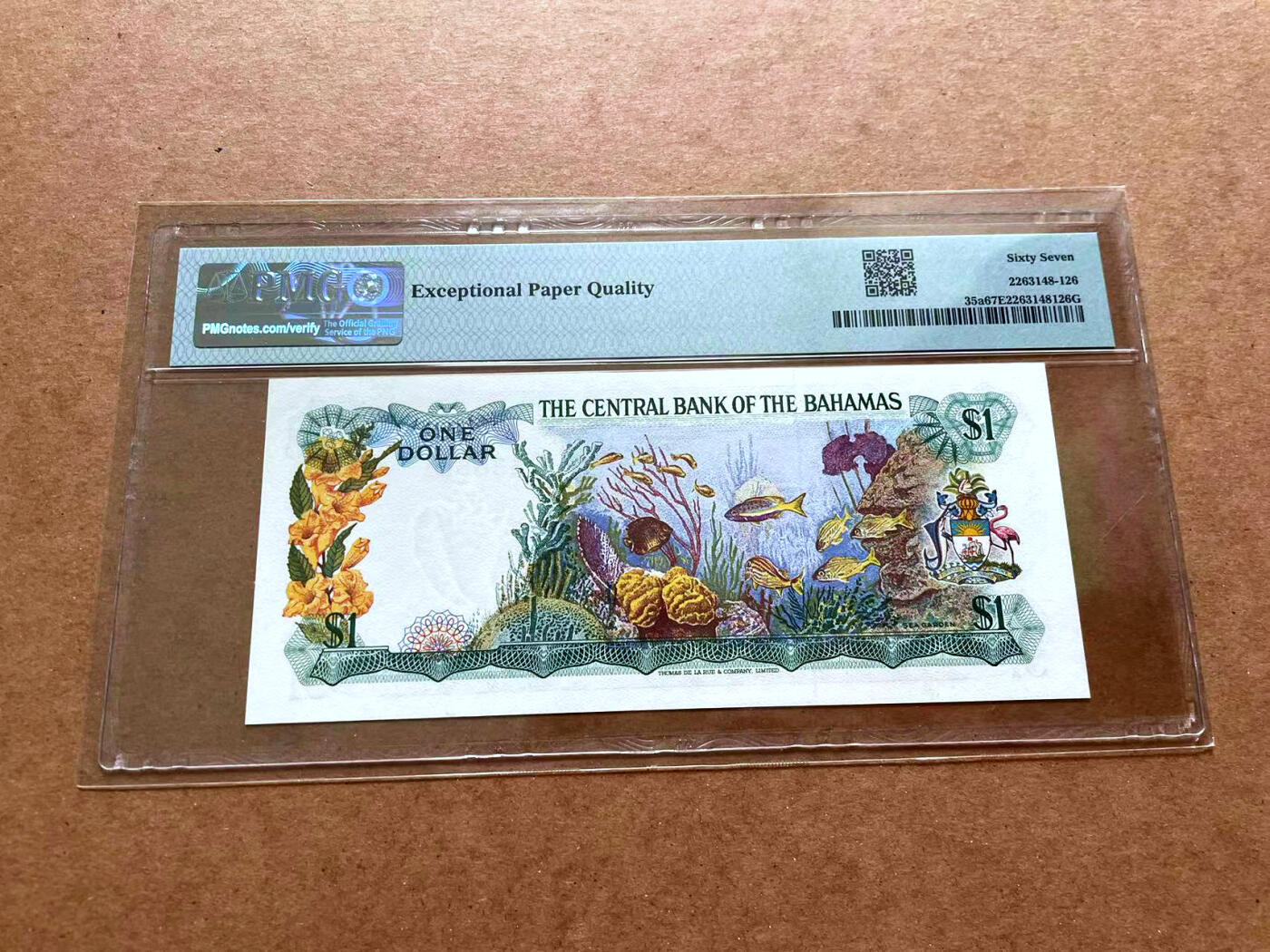【Blue Auction】✨世界纸币精拍第475期【精】 【无47】巴哈马 1974年1元 PMG67EPQ 高分 彩背 女王