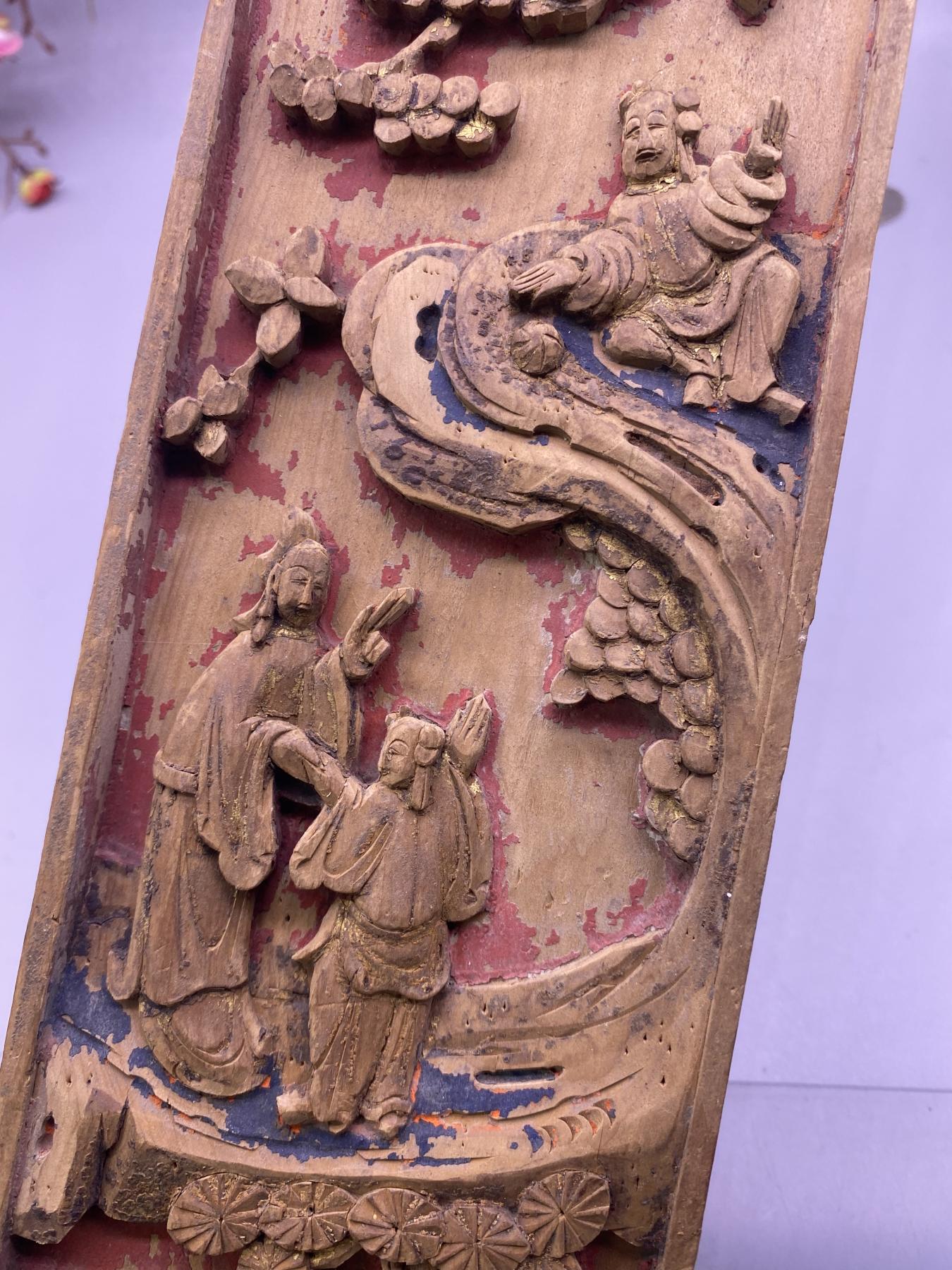 清代木雕三娘教子长花板，尺寸56.5*9厘米，品相如图，650包快递