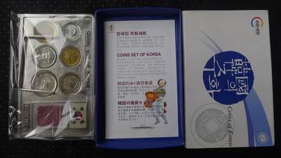 世界钱币章牌书籍专场拍卖第212期 韩国封装套币6枚