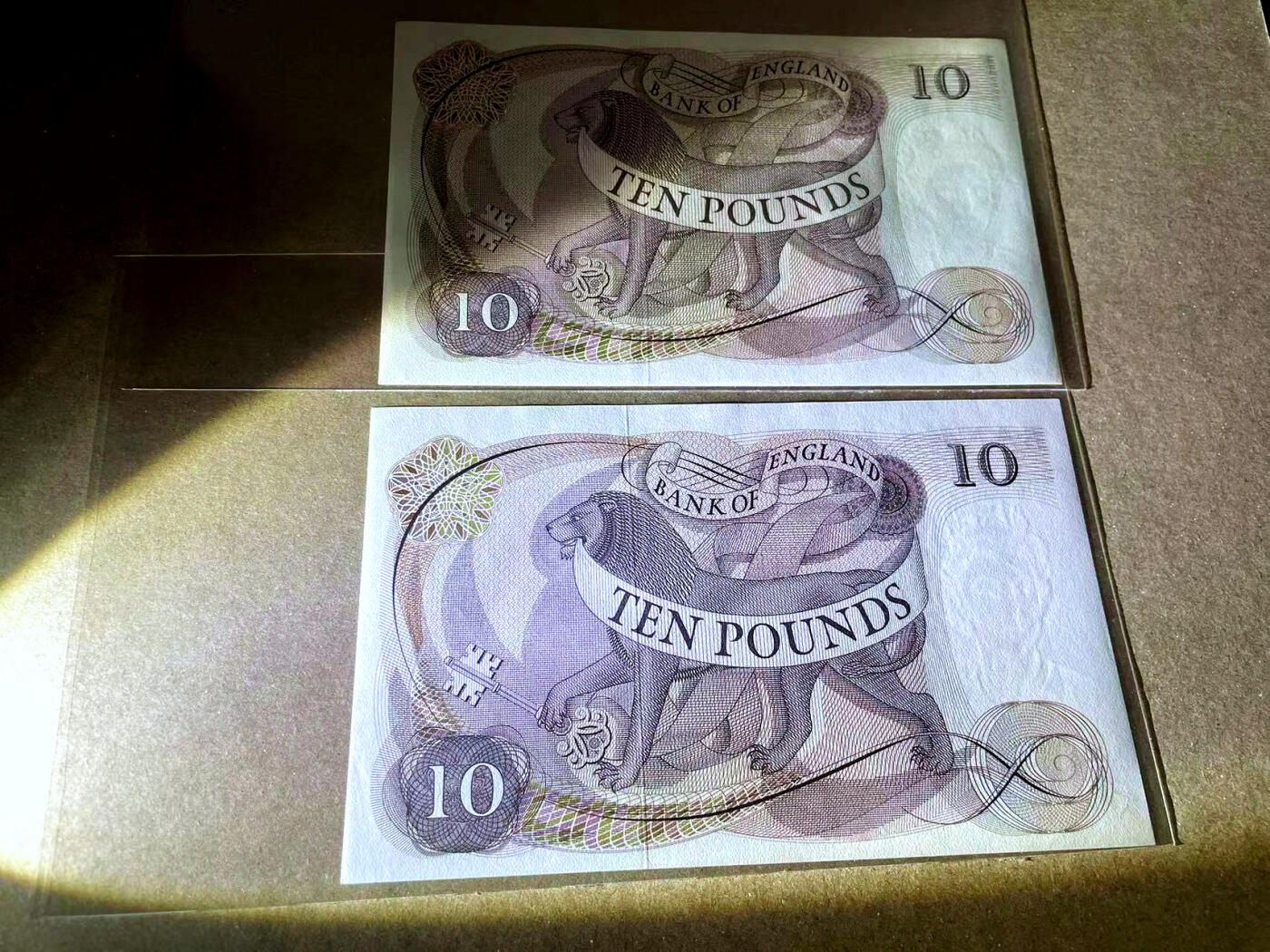 【Blue Auction】✨世界纸币精拍第476期【精】 【一组2张 包含无47及A冠】英国 C序列10镑 UNC- 