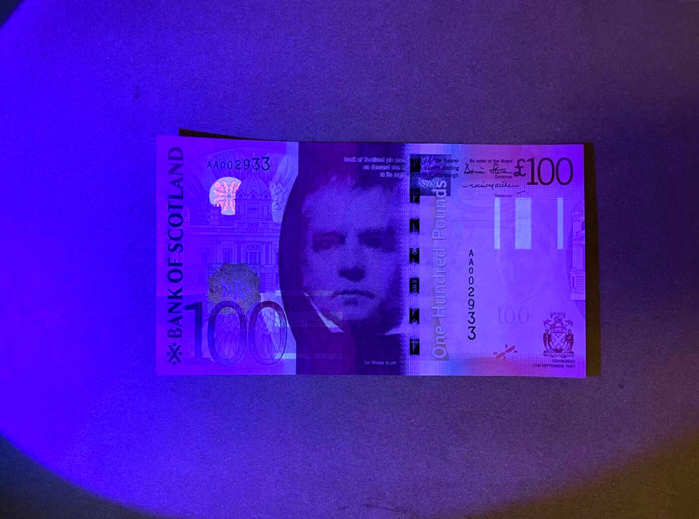 【Blue Auction】✨世界纸币精拍第476期【精】 【AA冠千位无47】苏格兰 2007年100镑 UNC