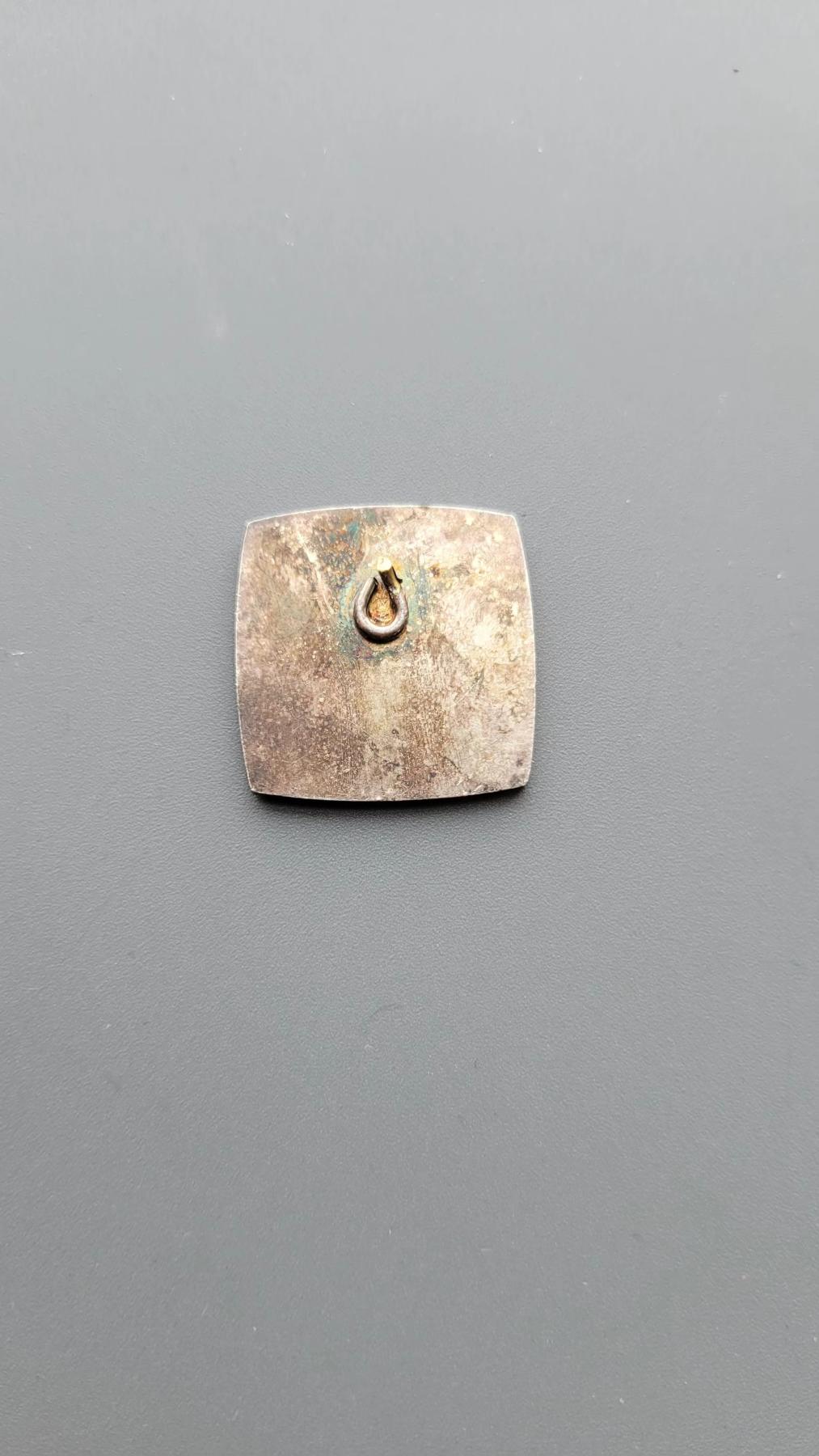 嘉宝良覃世界勋赏第3期拍卖 东德农业代表大会证章