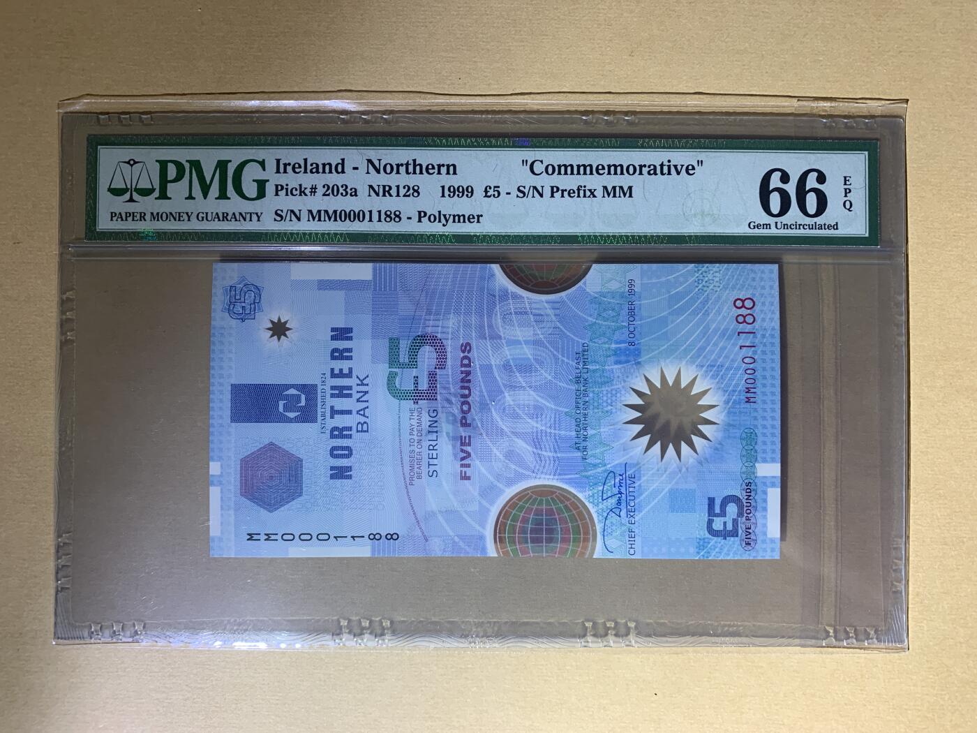 【礼羽收藏】🌏世界钱币拍卖第97期 【MM0001188】1999年 北爱尔兰5镑 塑料纪念钞 无23457双尾88 倒置号 千位号 四对子 尾AABB靓号 Ireland - Northern    
