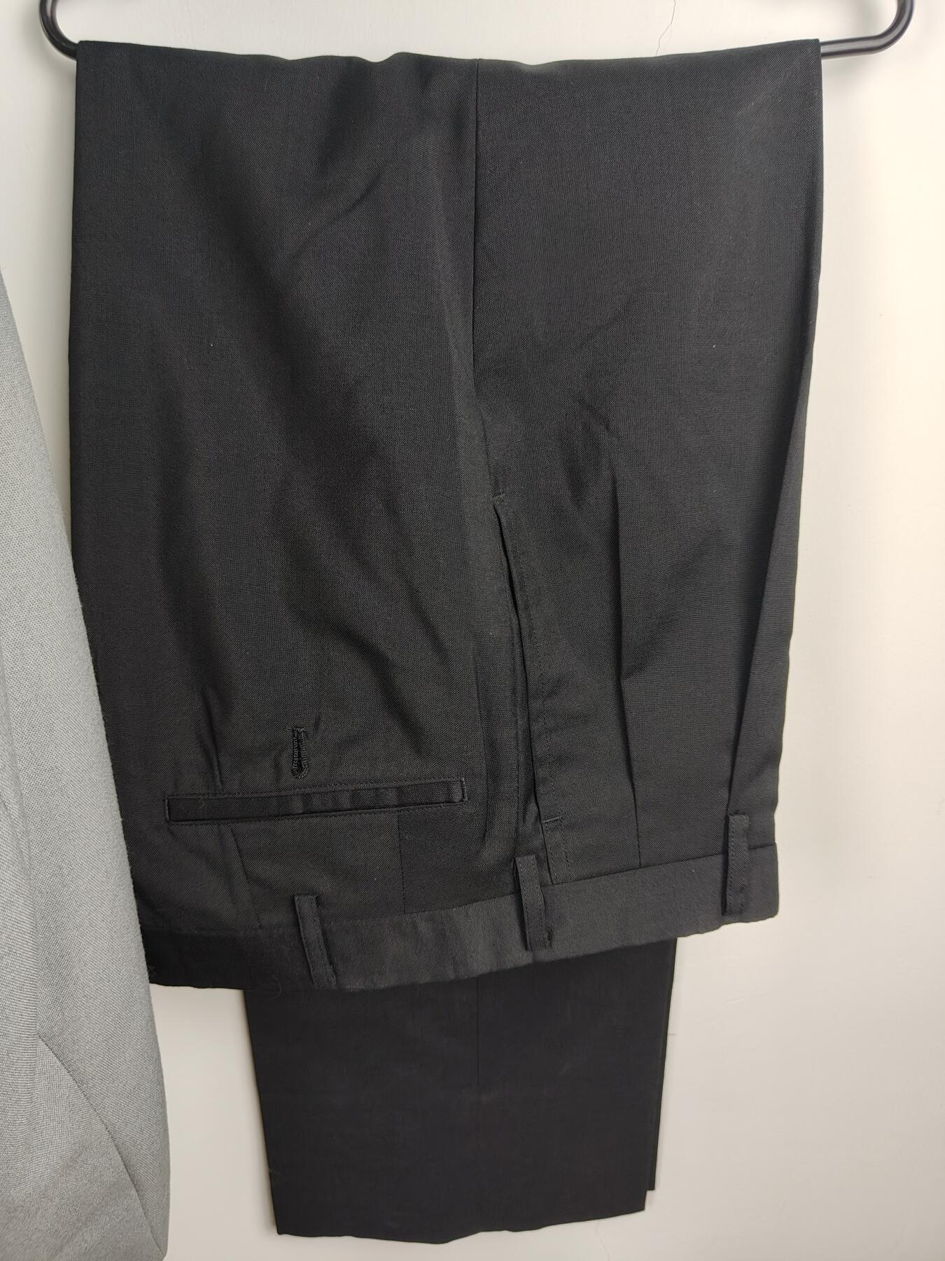 全场0元起拍 第157期 咸鱼国勋章拍卖专场 5月19日（周日）下午6：00开始 西德陆军中校常服一套 夏服裤子胸围116 肩宽48 衣长78 袖长64 腰围82 裤长101