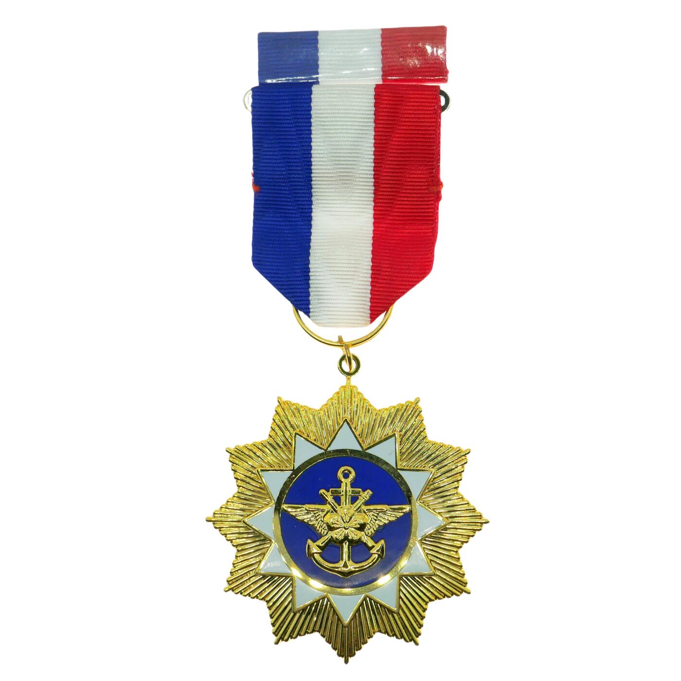 勋章奖章交易所5月19日拍卖 湾湾地区政战奖章，退台后