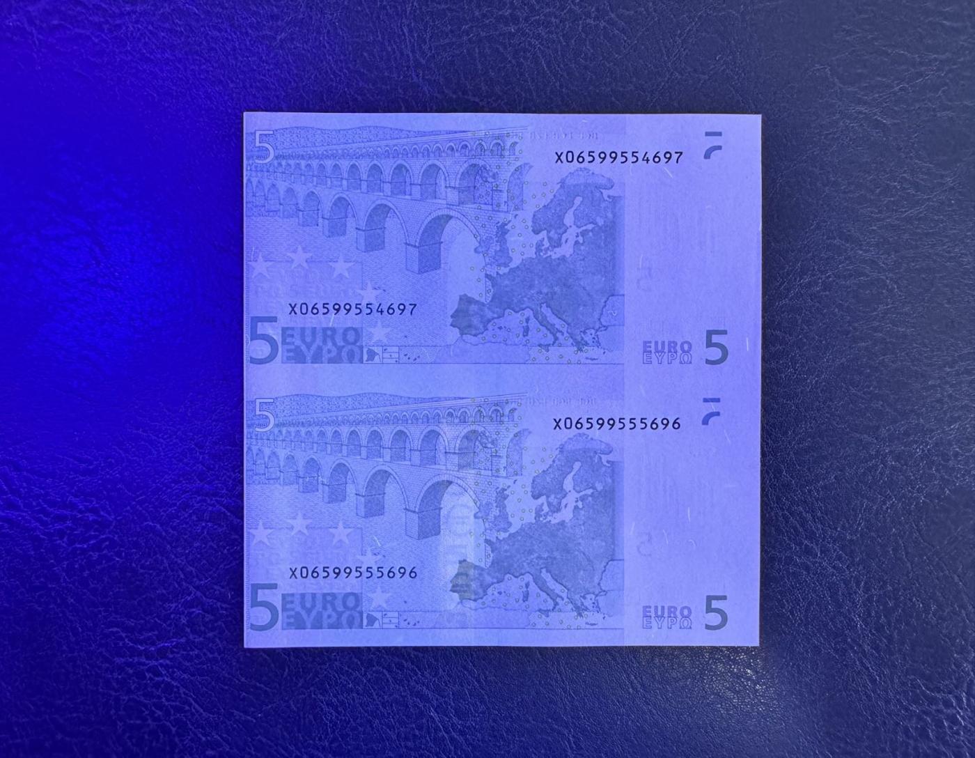 收藏联盟Quantum Auction 第346期拍卖  欧盟国家德国2002年5元两联体 品相UNC-  稀少第一签