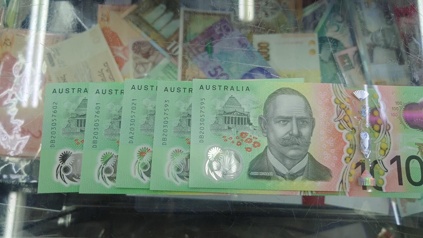 2020年澳大利亚100元 全新UNC(窗口完美) 无4号码