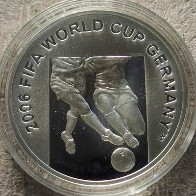 0起1加-纯粹捡漏拍-323【犹太人的复国梦想】银币套币专场 - 【极罕】阿塞拜疆2004年50马纳特德国世界杯精制克朗型纪念银币-量200