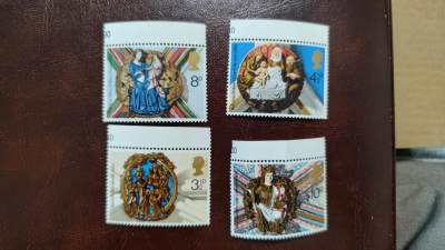 一月邮币社第二十七期拍卖国际邮票专场 - 英国彩塑套票一组