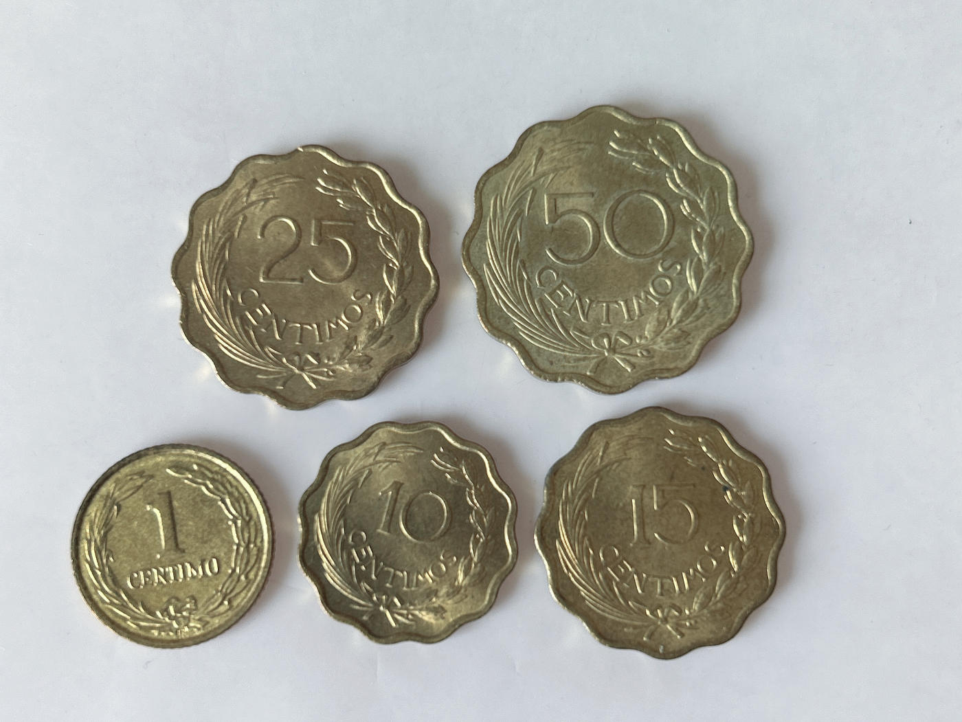 第一海外回流一元起拍收藏 散币专场 第88期 巴拉50年代圭狮子版硬币5枚套