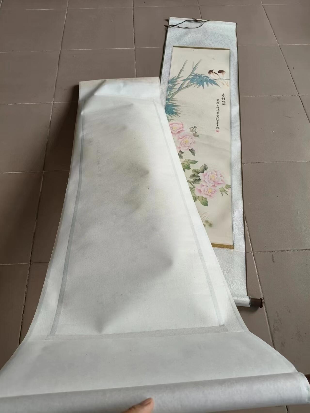 中央美院《凌雪》手绘作品（春静晓风）一对，保存完整，包老！