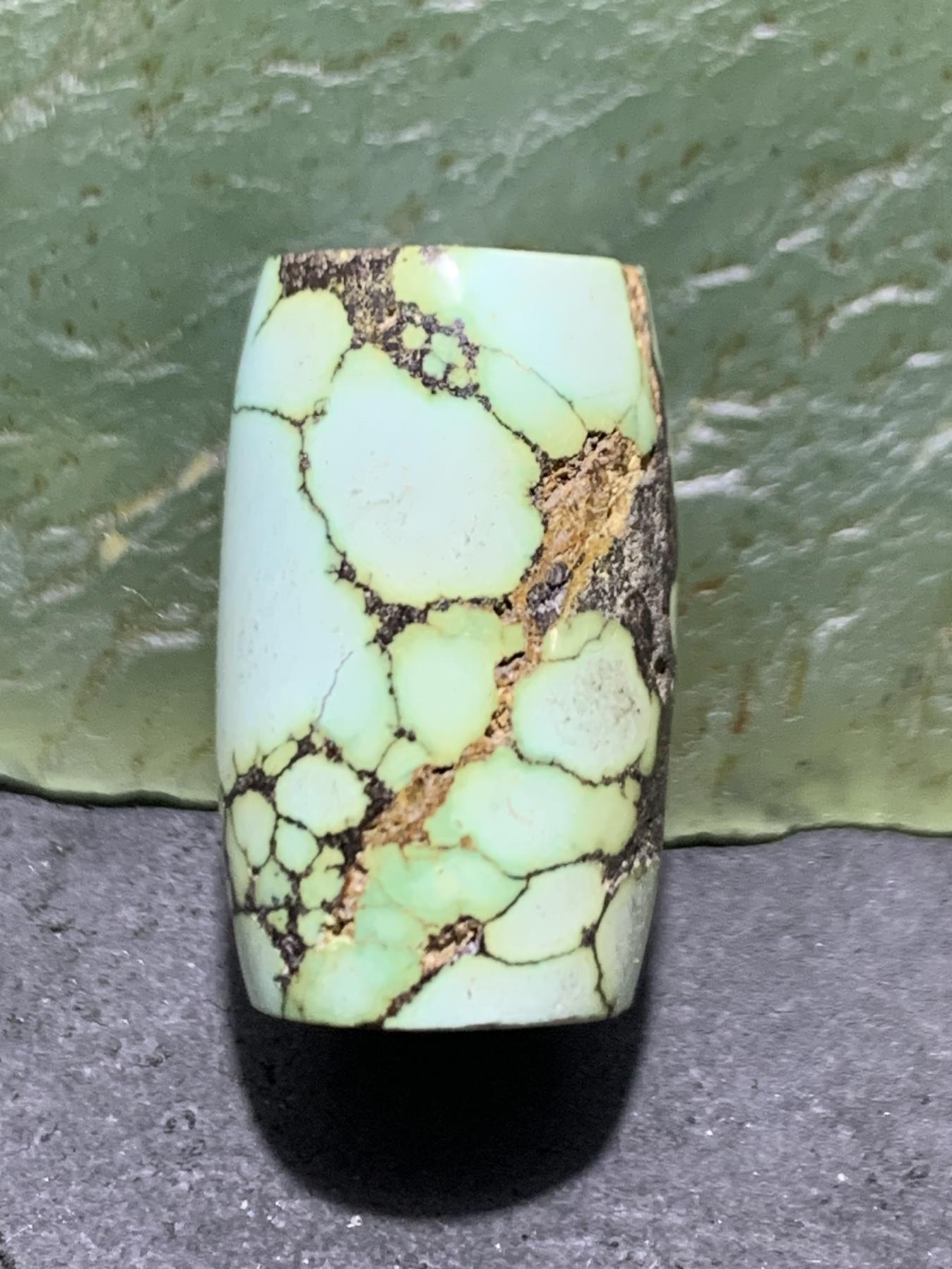 十堰高瓷俏色网花松石桶珠一颗