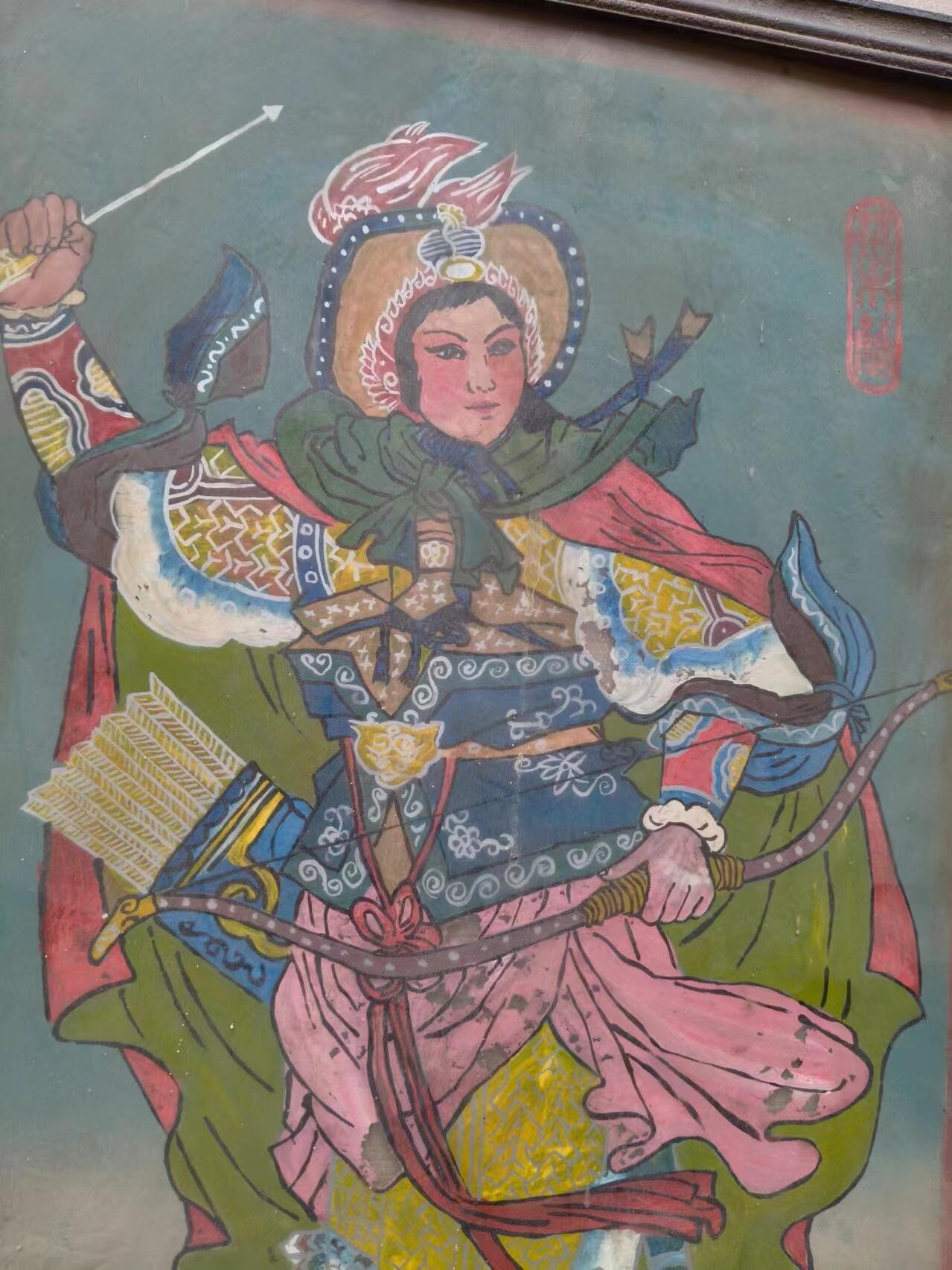 下乡收到，穆桂英手绘玻璃画，画工精美，神姿英武，左角有裂不影响收藏价值，包老包手绘