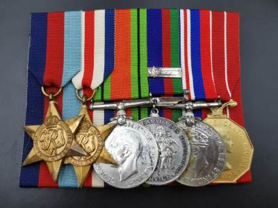 老王徽章第四十期 - 加拿大二战六联排奖章   定制礼服挂，带二战志愿者服役（海外服役版，银质）、二战纪念章（加拿大版为银质）、二战防卫奖章（加拿大版为银质）、女王版武装力量服役奖章（带边铭）、法德之星、二战之星