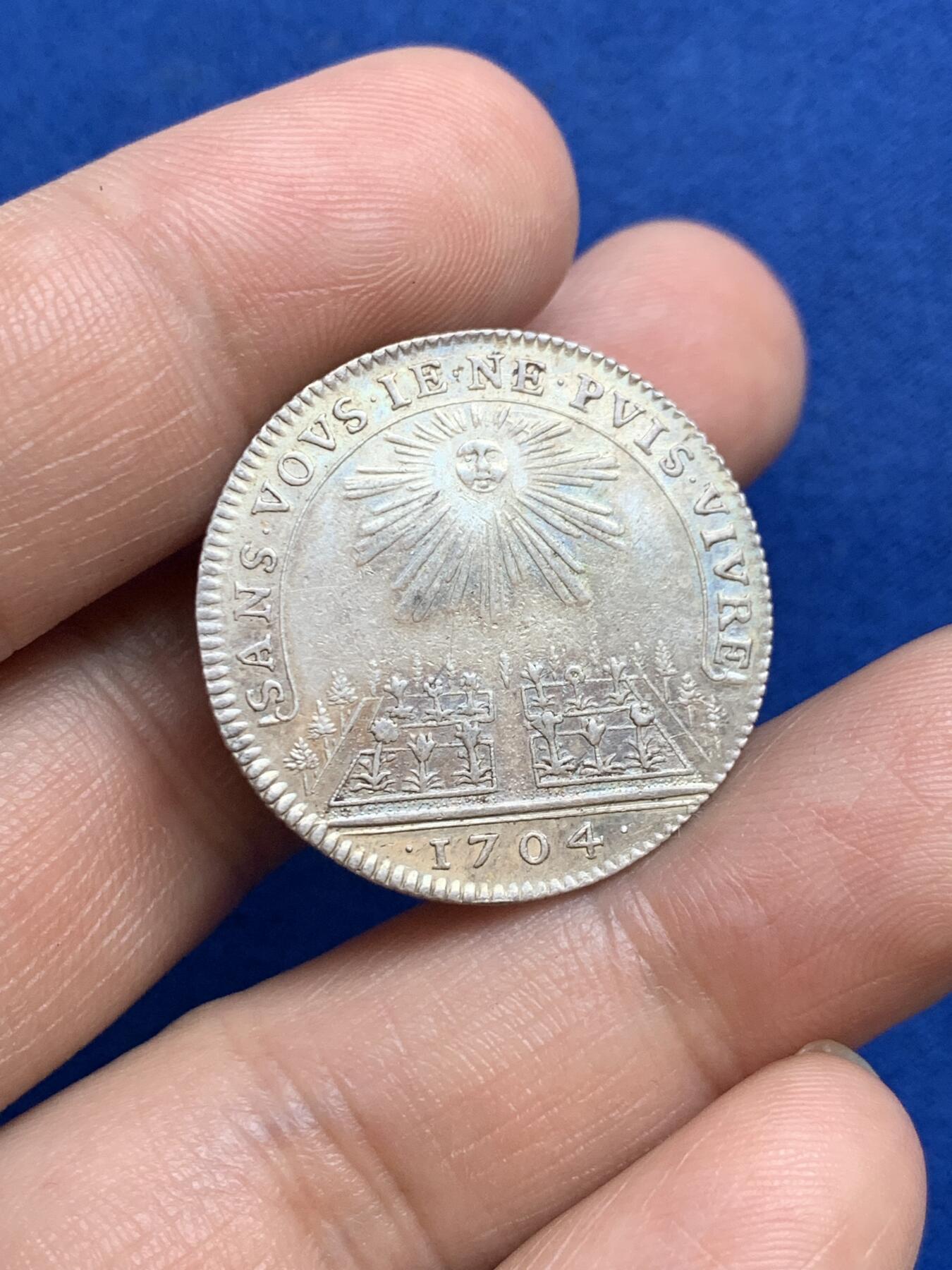 《竞宝斋》第271场-八角与章专场 周日，周一，周二  3场连拍 （全场包邮） 法国绣花公司商人银质代币，5.59g，28.6mm