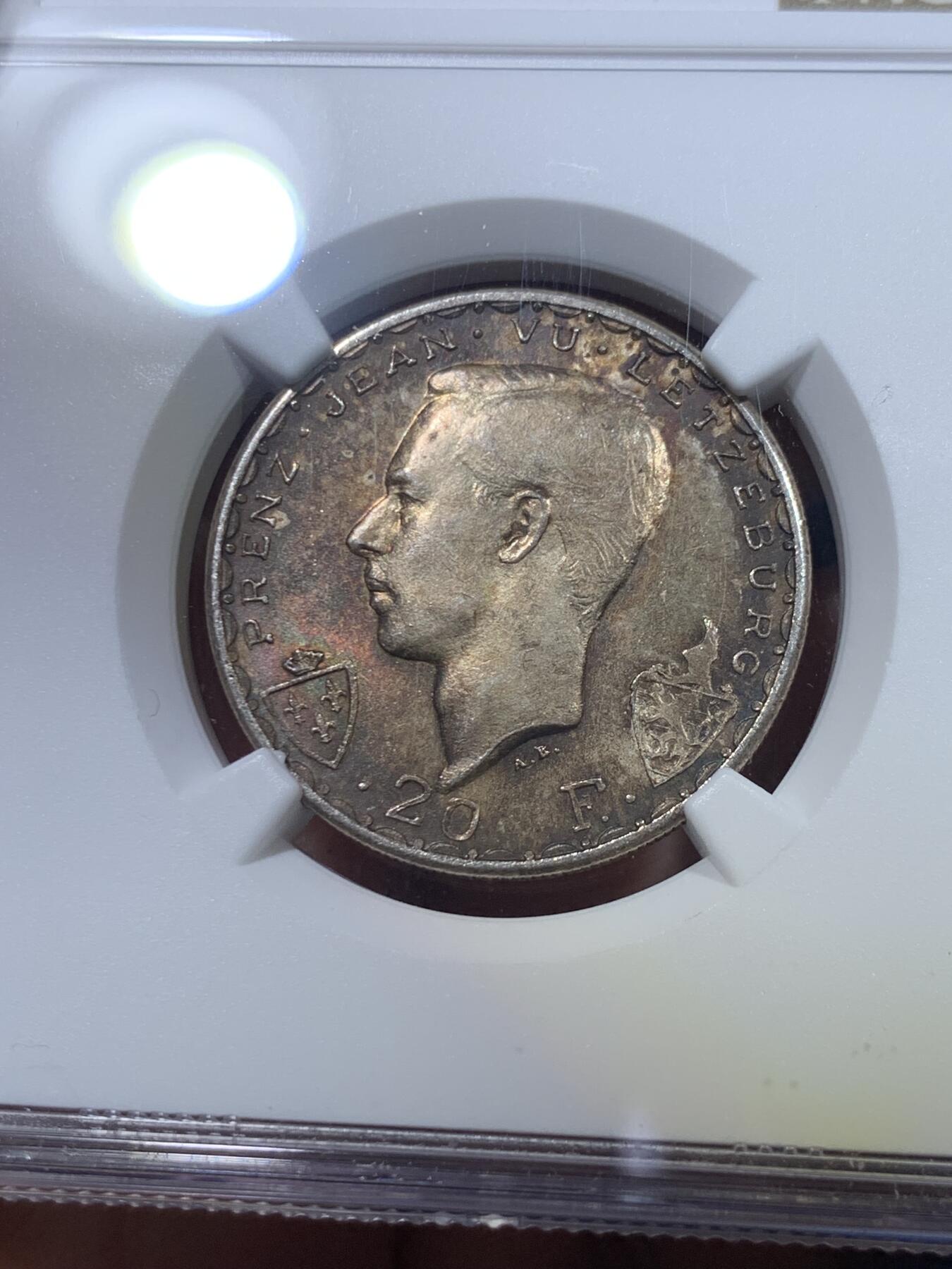 《竞宝斋》第269场- 周日，周一，周二  3场连拍 （全场包邮） NGC MS64 卢森堡1946年盲人约翰阵亡600年纪念20法郎银币