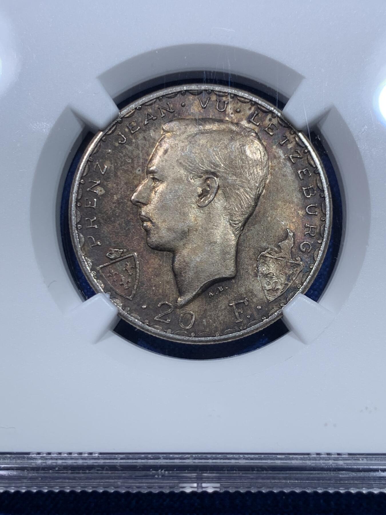 《竞宝斋》第269场- 周日，周一，周二  3场连拍 （全场包邮） NGC MS64 卢森堡1946年盲人约翰阵亡600年纪念20法郎银币