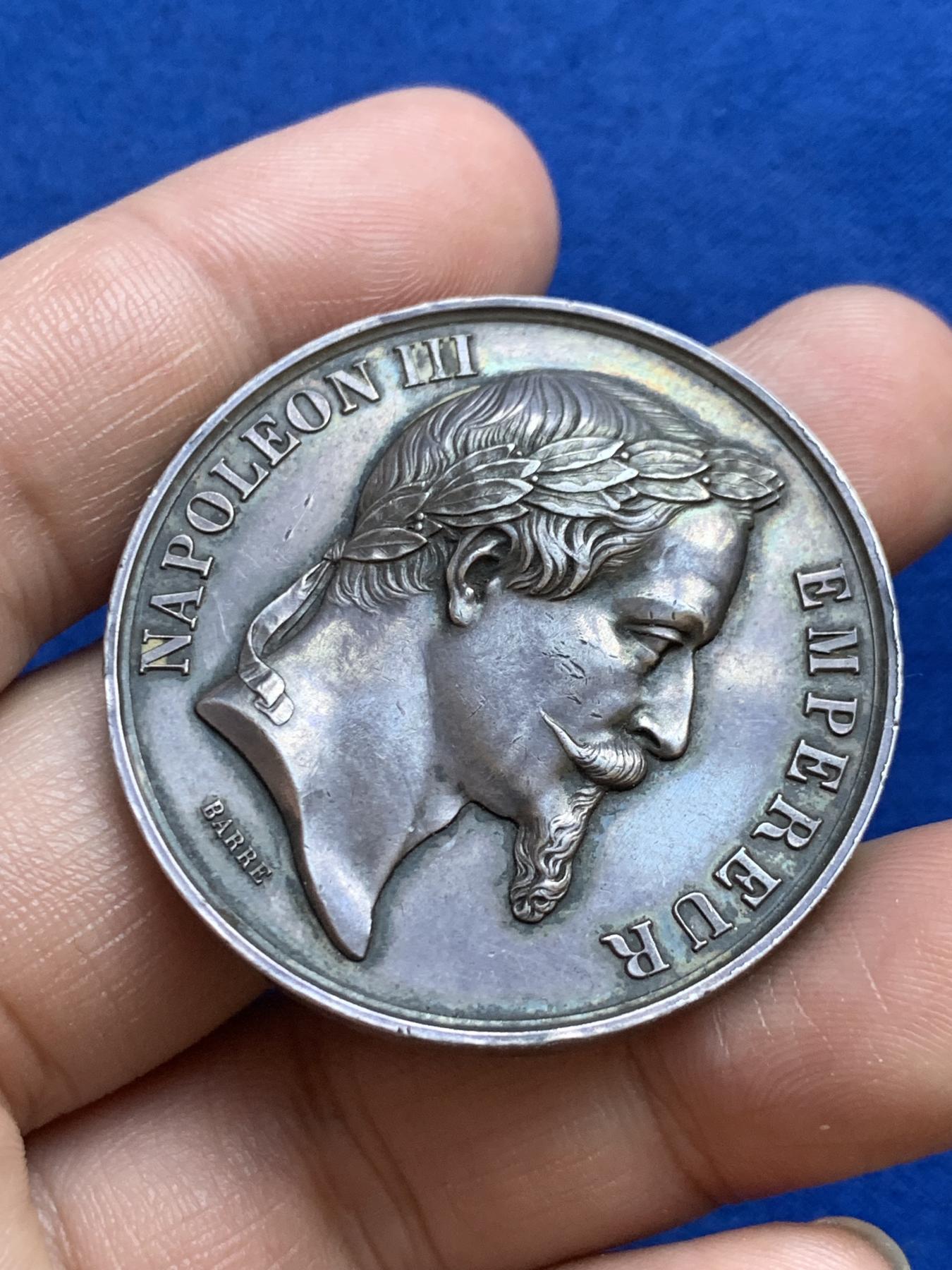 《竞宝斋》第271场-八角与章专场 周日，周一，周二  3场连拍 （全场包邮） 法国穆西丹农业部银章，36.39g，41.3mm，蜜蜂边铭