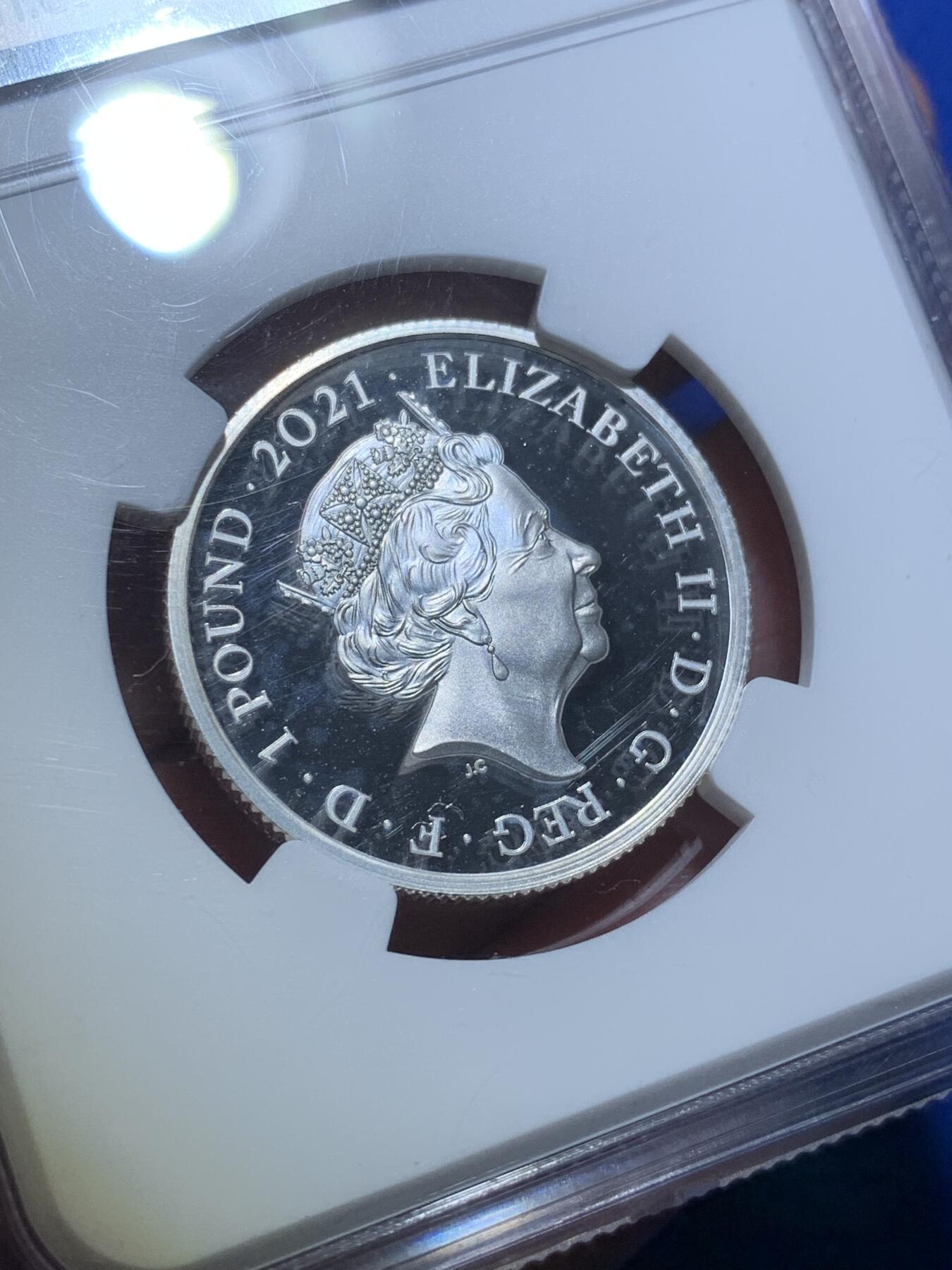 《竞宝斋》第269场- 周日，周一，周二  3场连拍 （全场包邮） NGC PF67UC 英国2021年爱丽丝奇遇记1镑精制银币