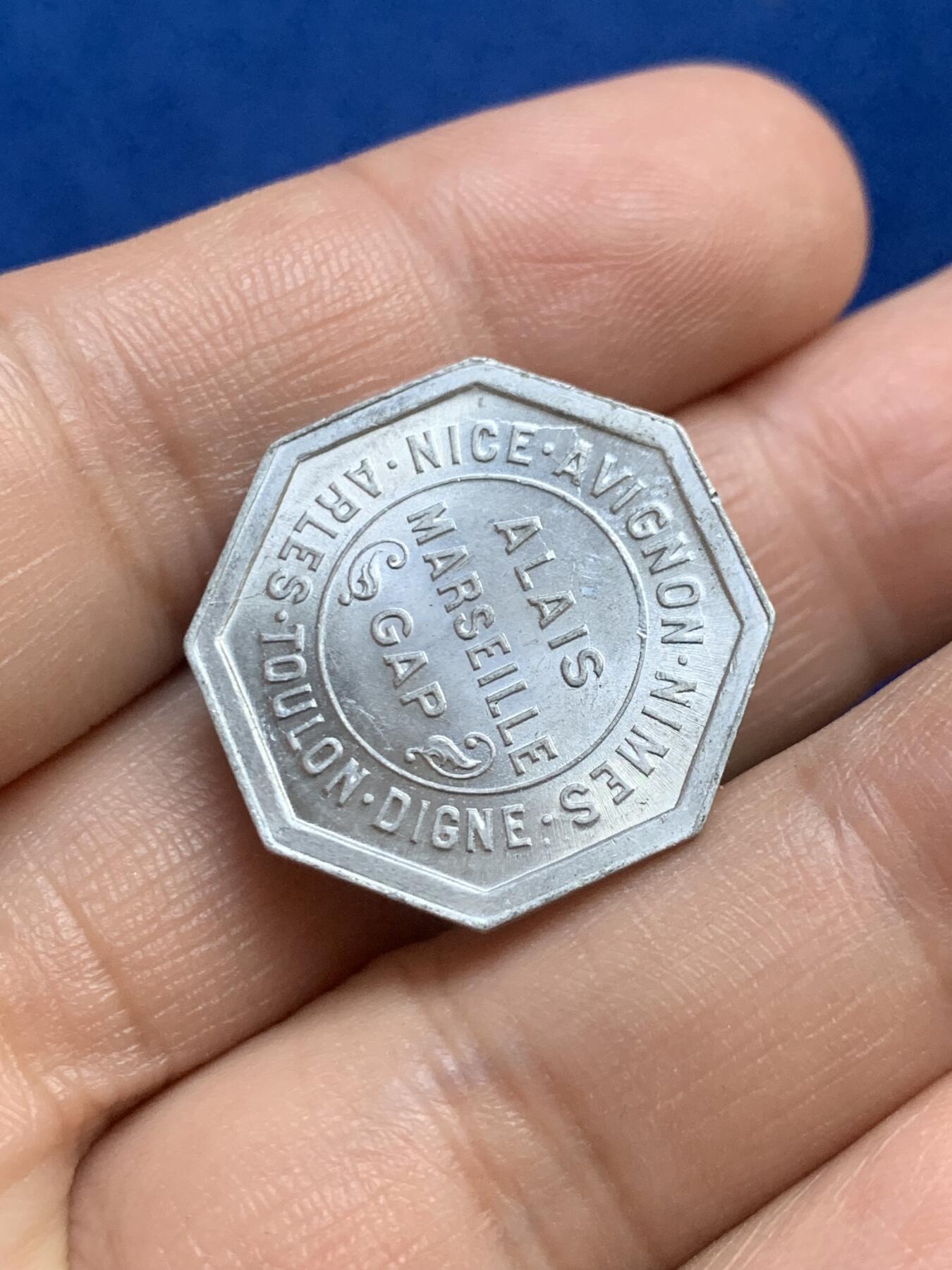 《竞宝斋》第269场- 周日，周一，周二  3场连拍 （全场包邮） 法国1921年普罗旺斯马赛紧急25C八角铝币 全新 少见品