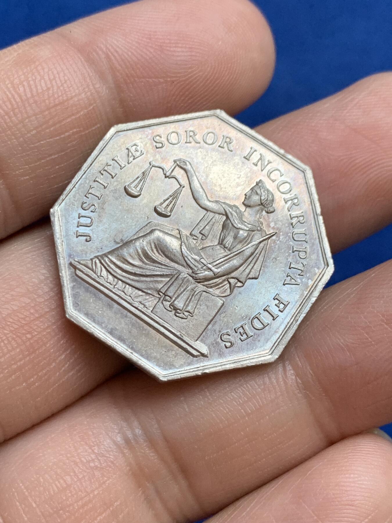 《竞宝斋》第271场-八角与章专场 周日，周一，周二  3场连拍 （全场包邮） 法国八角银章，布卢瓦地区公证处，12.96g，29.3mm，丰饶角边铭