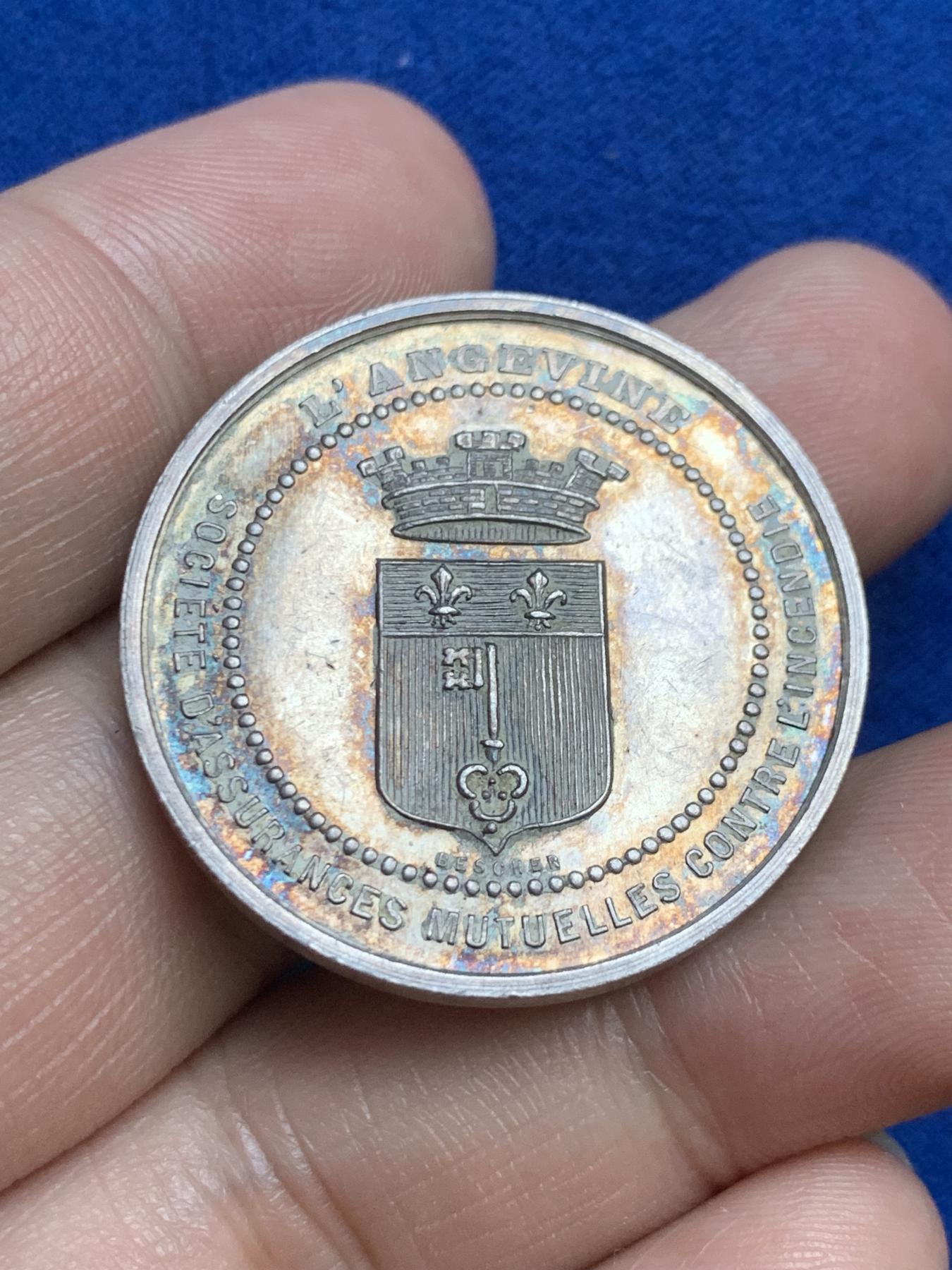 《竞宝斋》第271场-八角与章专场 周日，周一，周二  3场连拍 （全场包邮） 法国旺代保险银质jeton，16.03g，33.2mm，丰饶角边铭