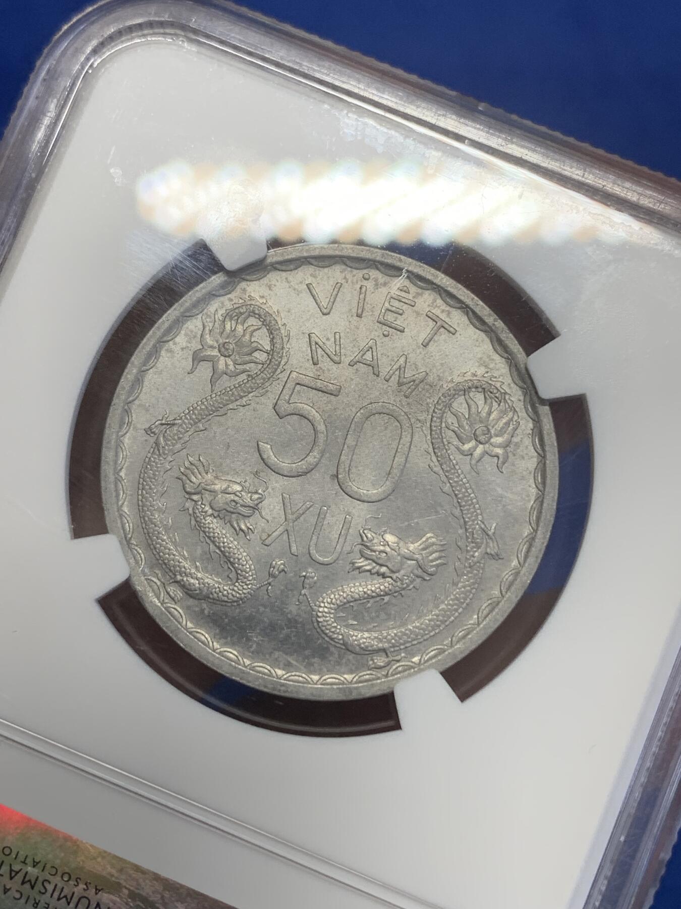 《竞宝斋》第269场- 周日，周一，周二  3场连拍 （全场包邮） NGC MS62 越南1953三美女50苏经典双龙铝币