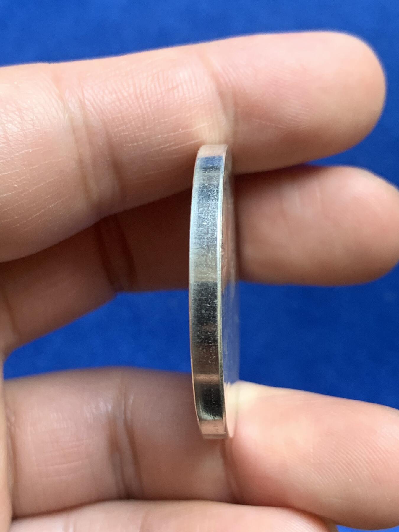 《竞宝斋》第269场- 周日，周一，周二  3场连拍 （全场包邮） 1978年挪威50克朗大银币 奥拉夫五世75岁纪念 凹底板深浮雕头像 纪念章的设计深度 原光非常漂亮