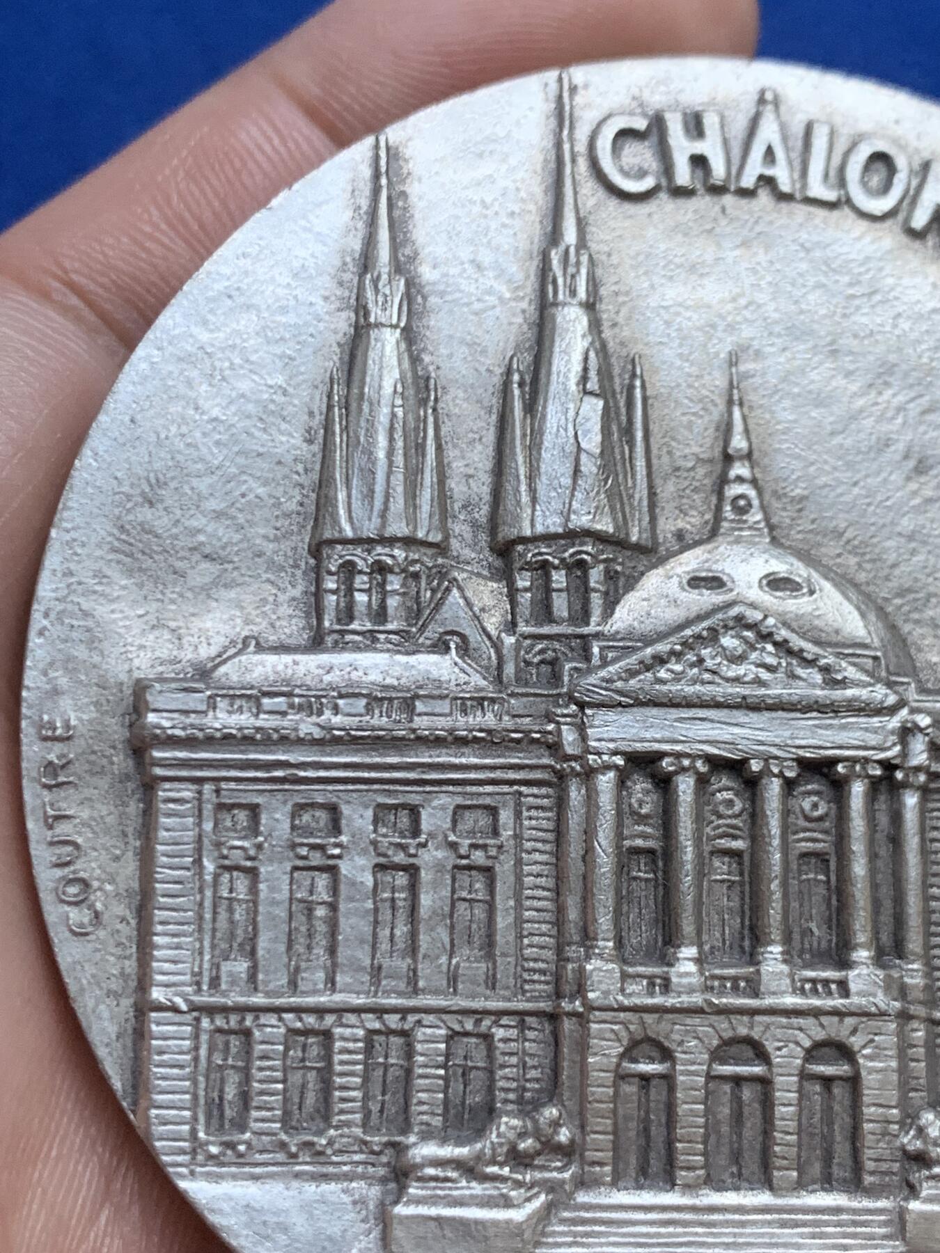 《竞宝斋》第271场-八角与章专场 周日，周一，周二  3场连拍 （全场包邮） 法国马恩河畔沙隆和德库斯和罗布尔银章，187g，67.8mm，边铭：丰饶角1ARGENT