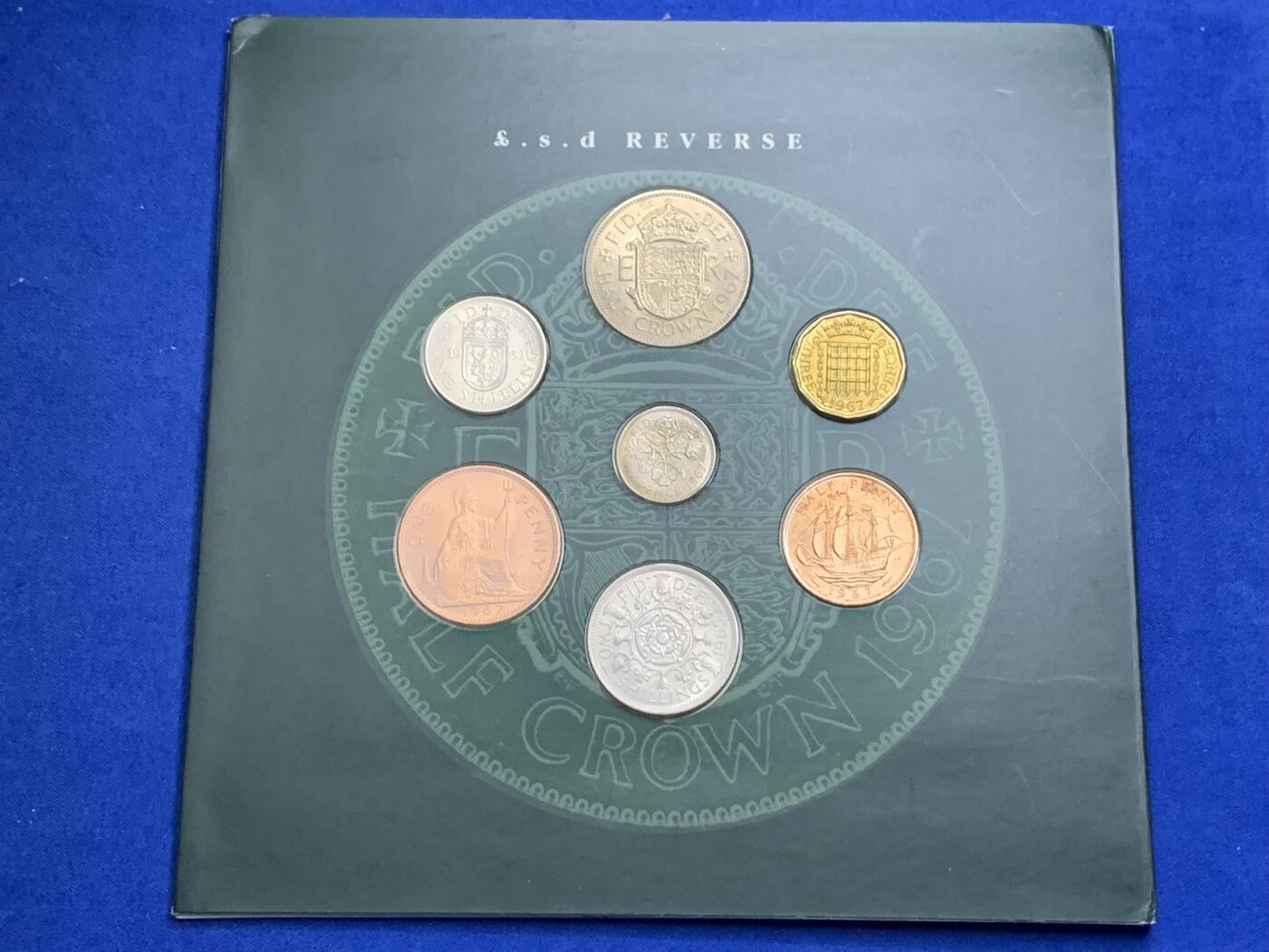 《竞宝斋》第269场- 周日，周一，周二  3场连拍 （全场包邮） 英国硬币套装 新旧版套币合集 附货币转换规则 改制前1套 改制后1套 稀少套装