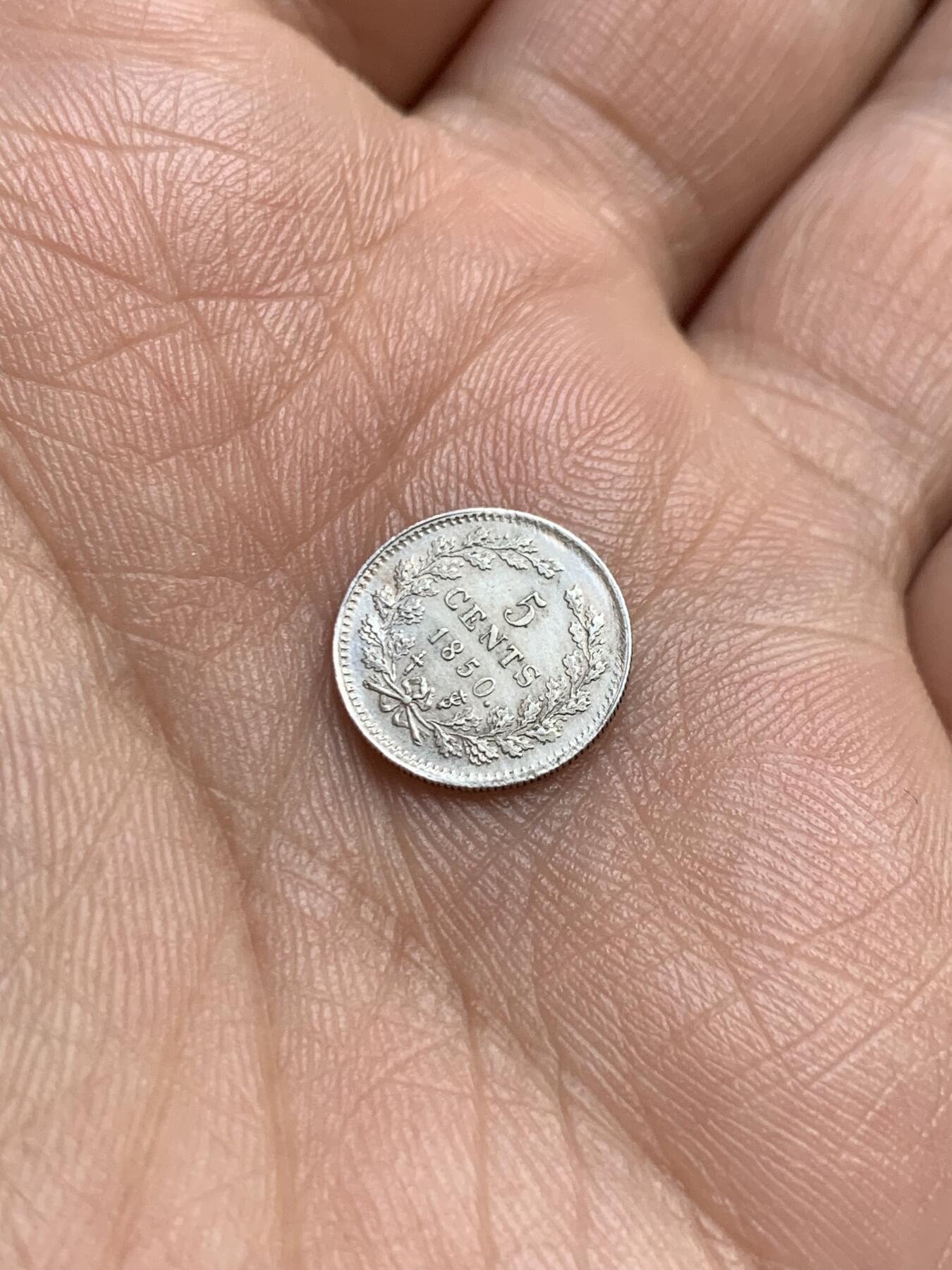 《竞宝斋》第269场- 周日，周一，周二  3场连拍 （全场包邮） 荷兰1850年5分银币 UNC品