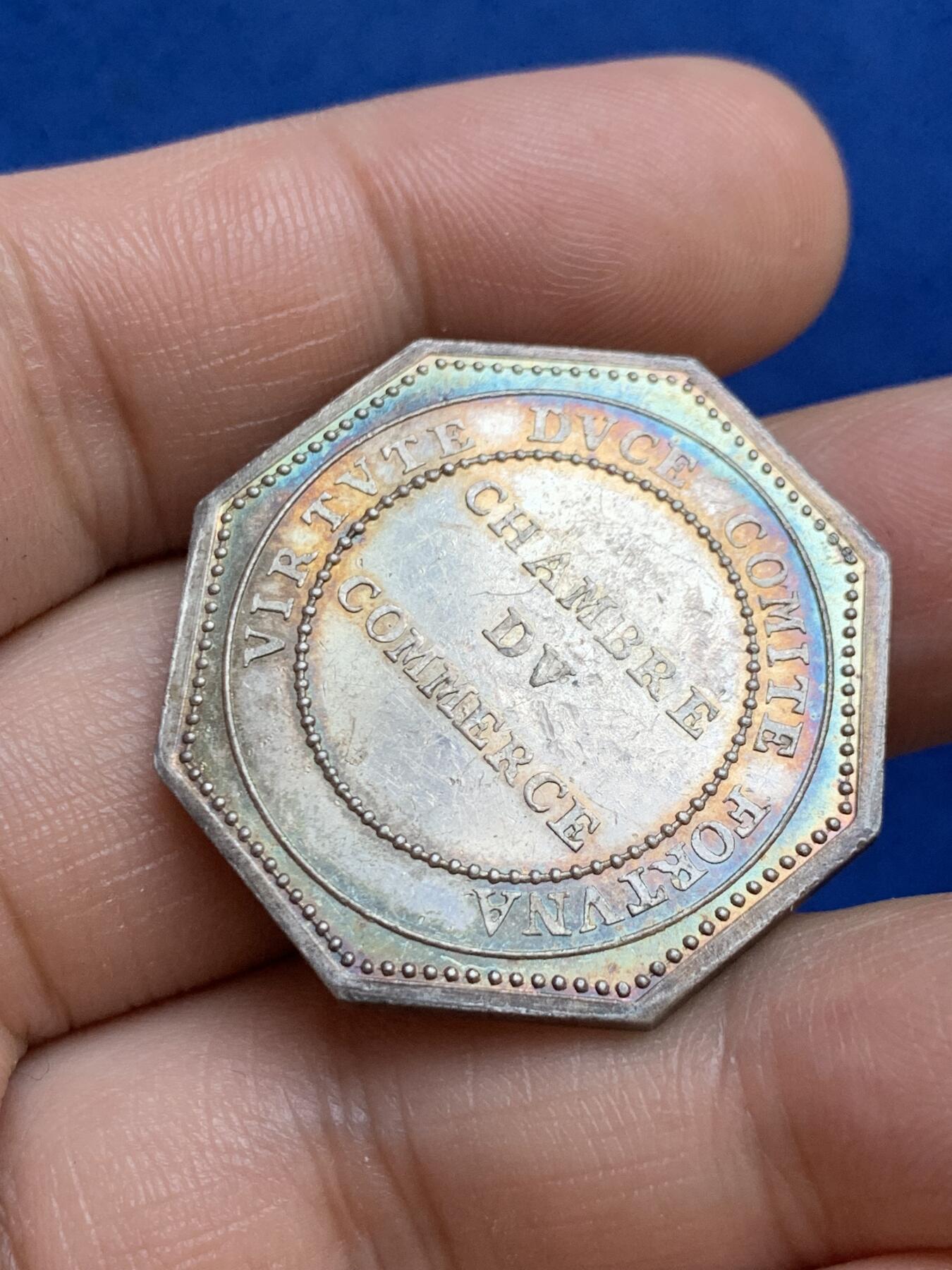 《竞宝斋》第271场-八角与章专场 周日，周一，周二  3场连拍 （全场包邮） 法国JETON银质八角，里昂公证人，直径32.2毫米，重16.50克，无边铭