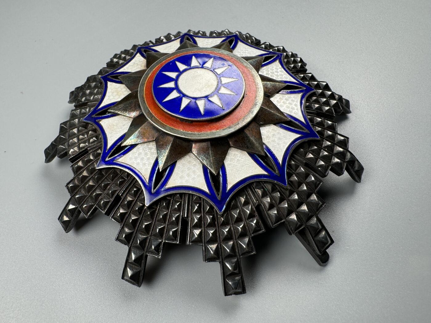 秋玥章舍第四期 武官乙种三等勋章