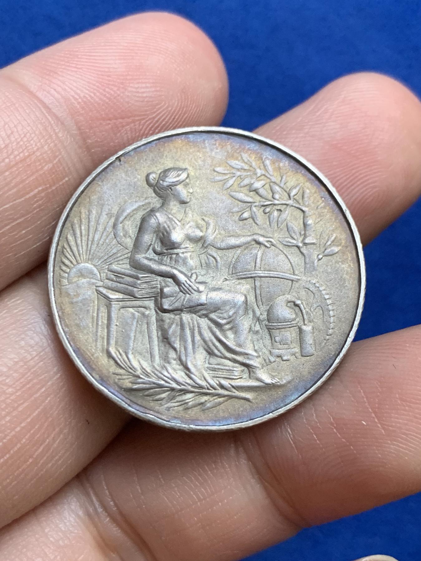 《竞宝斋》第271场-八角与章专场 周日，周一，周二  3场连拍 （全场包邮） 法国甘冈储蓄银行银质jeton，9.95g，30.7mm，边铭：野猪头+菱形argent