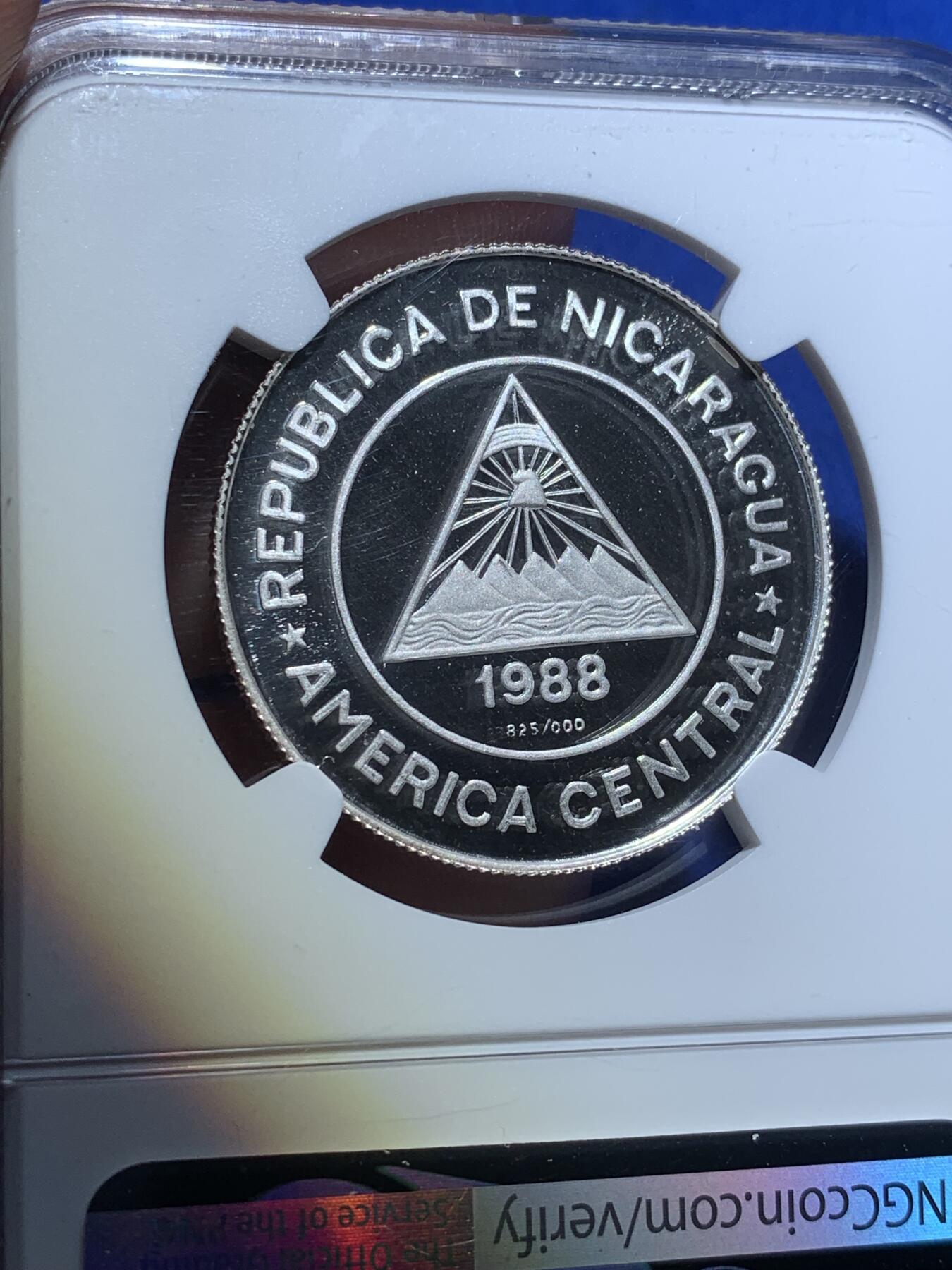 《竞宝斋》第269场- 周日，周一，周二  3场连拍 （全场包邮） NGC PF68UC 中美洲尼加拉瓜1988年卡尔加里奥运会滑雪50科多巴银币